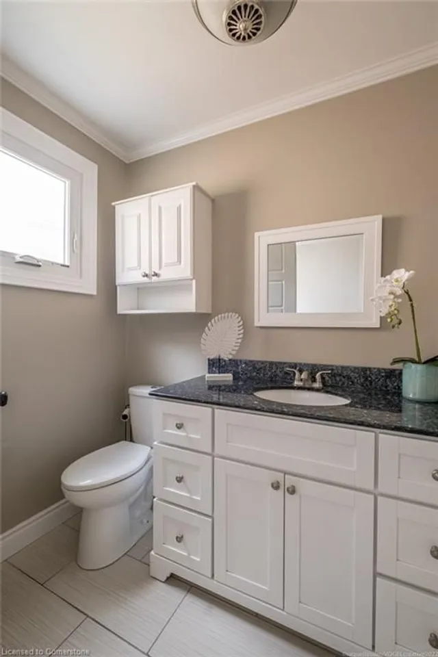 Additional property image - 94 Adis Ave