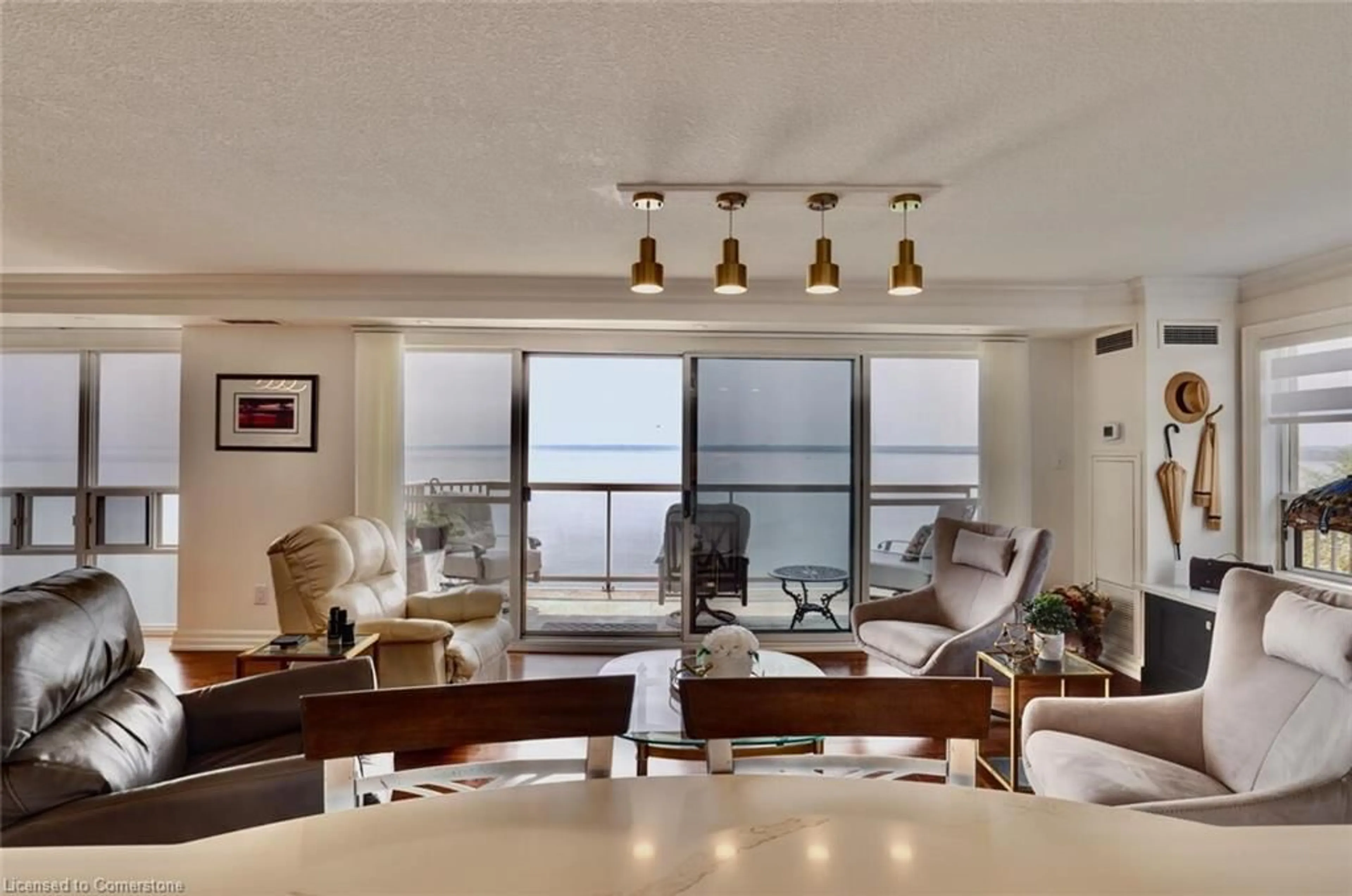 Unknown for 2210 Lakeshore Rd #803, Burlington Ontario L7R 4J9