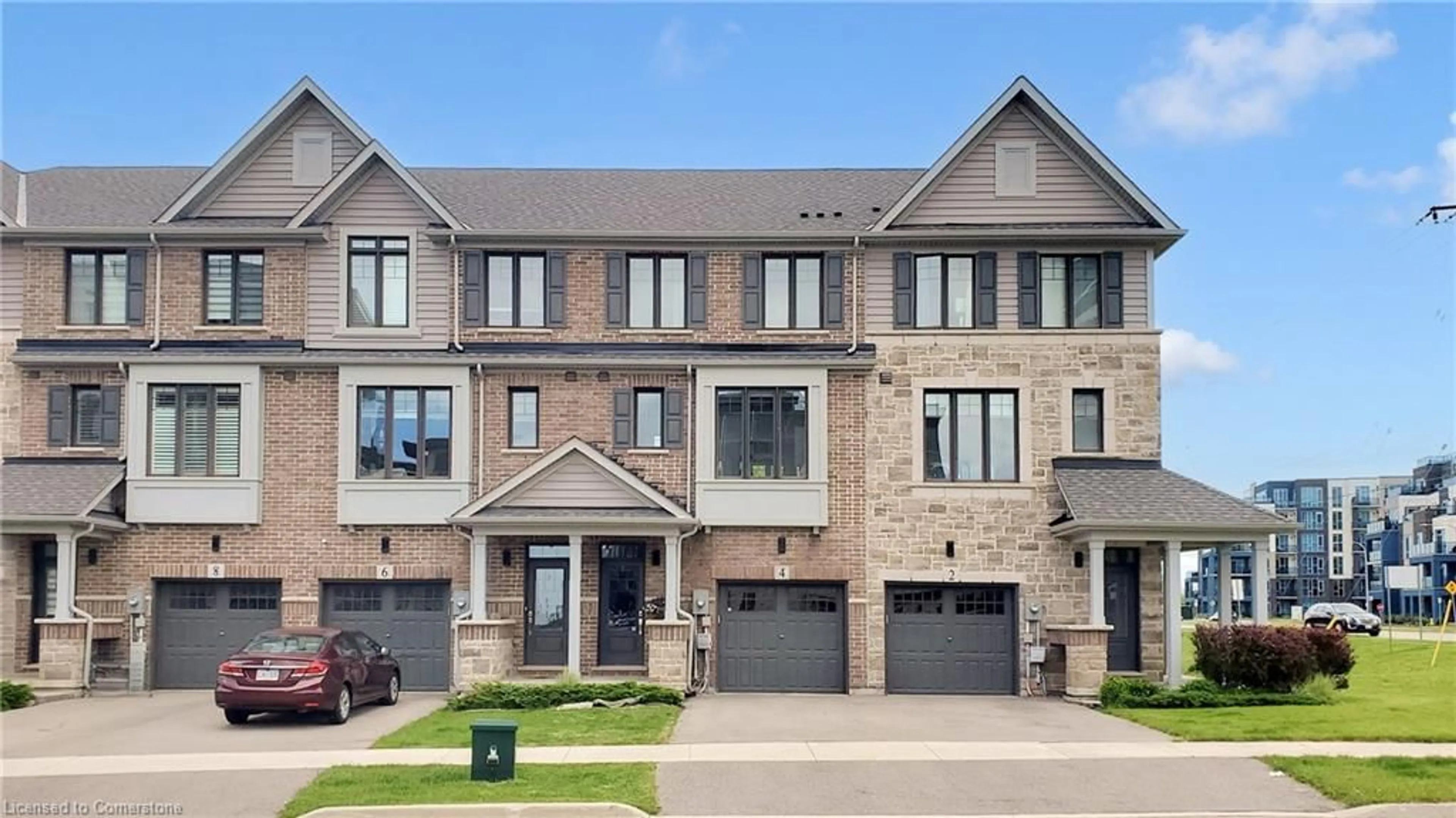 Home with brick exterior material, street for 4 Place Polonaise Dr, Grimsby Ontario L3M 0H3