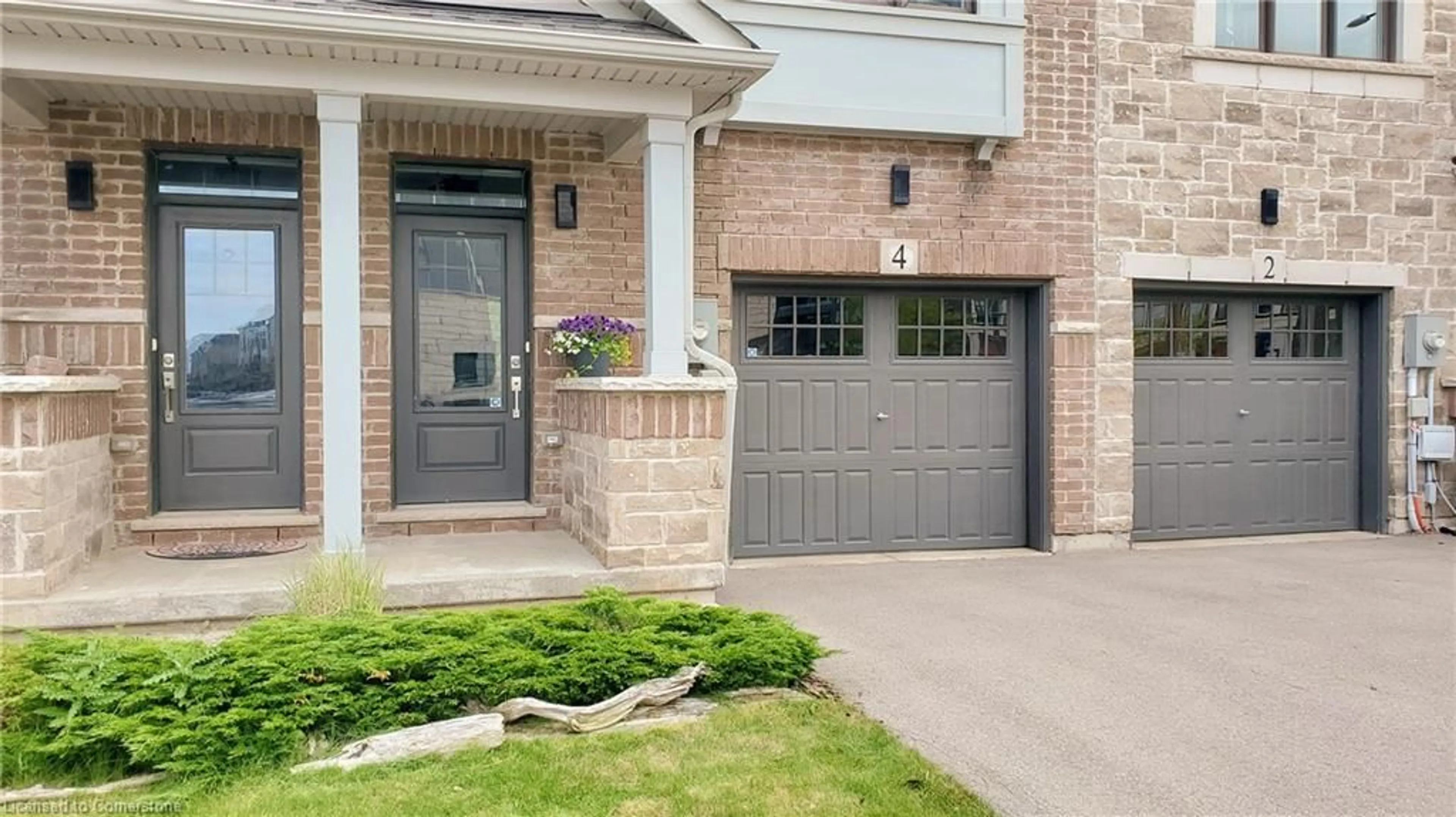 Home with brick exterior material, street for 4 Place Polonaise Dr, Grimsby Ontario L3M 0H3
