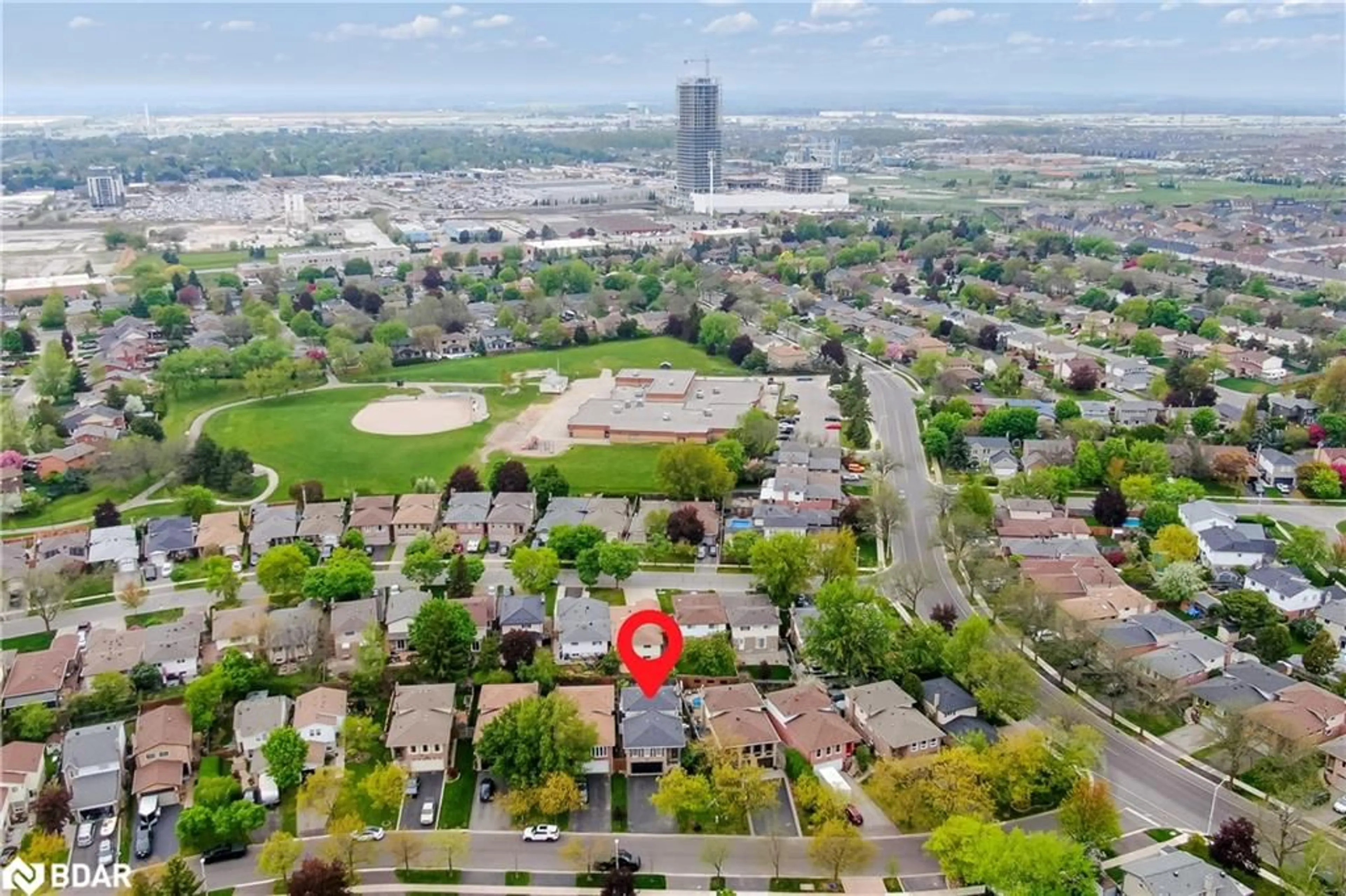 A pic from outside/outdoor area/front of a property/back of a property/a pic from drone, city buildings view from balcony for 834 Merritt Dr, Milton Ontario L9T 4K1