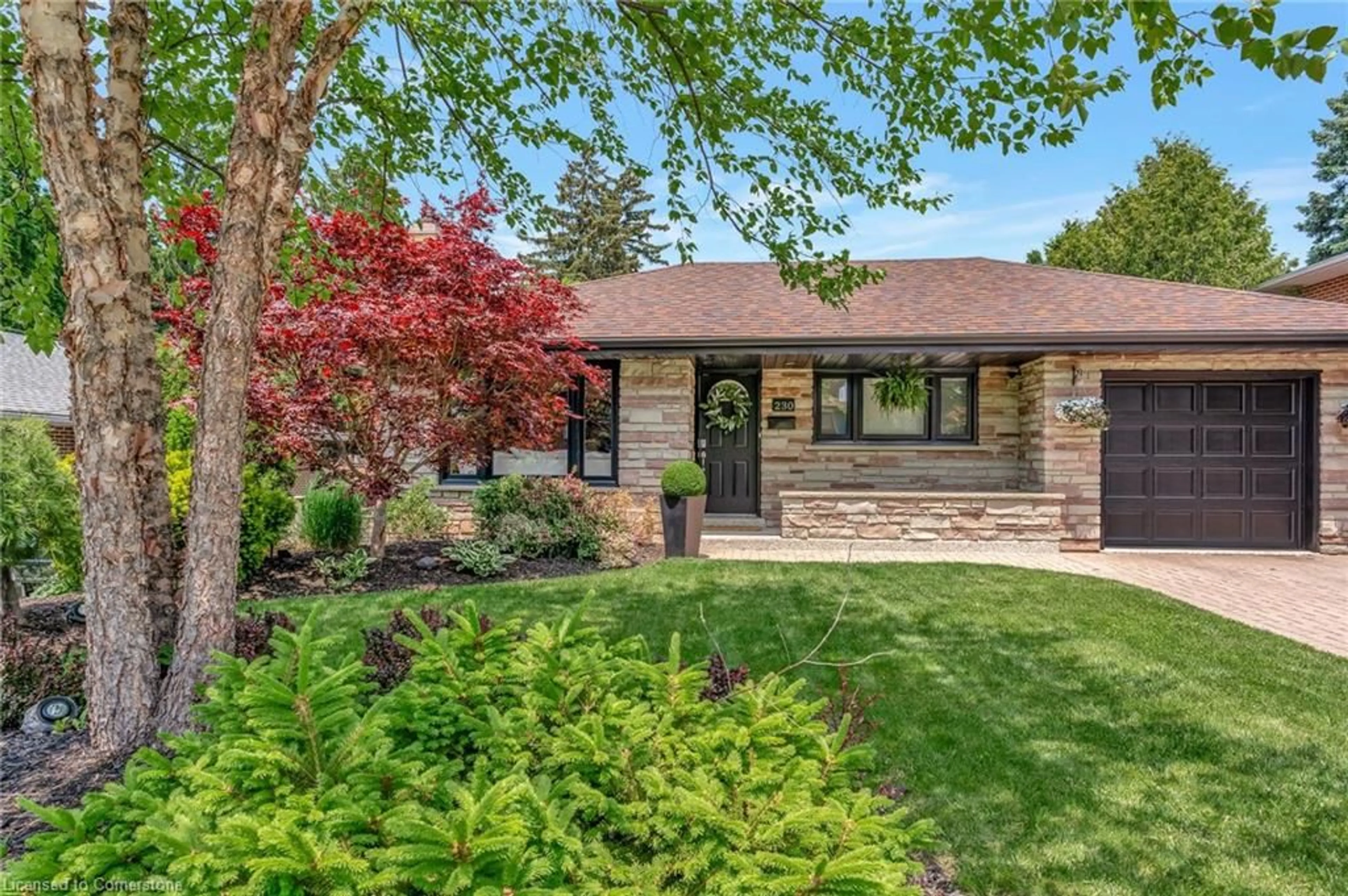 Home with brick exterior material, street for 230 Elliott St, Cambridge Ontario N1R 2K9
