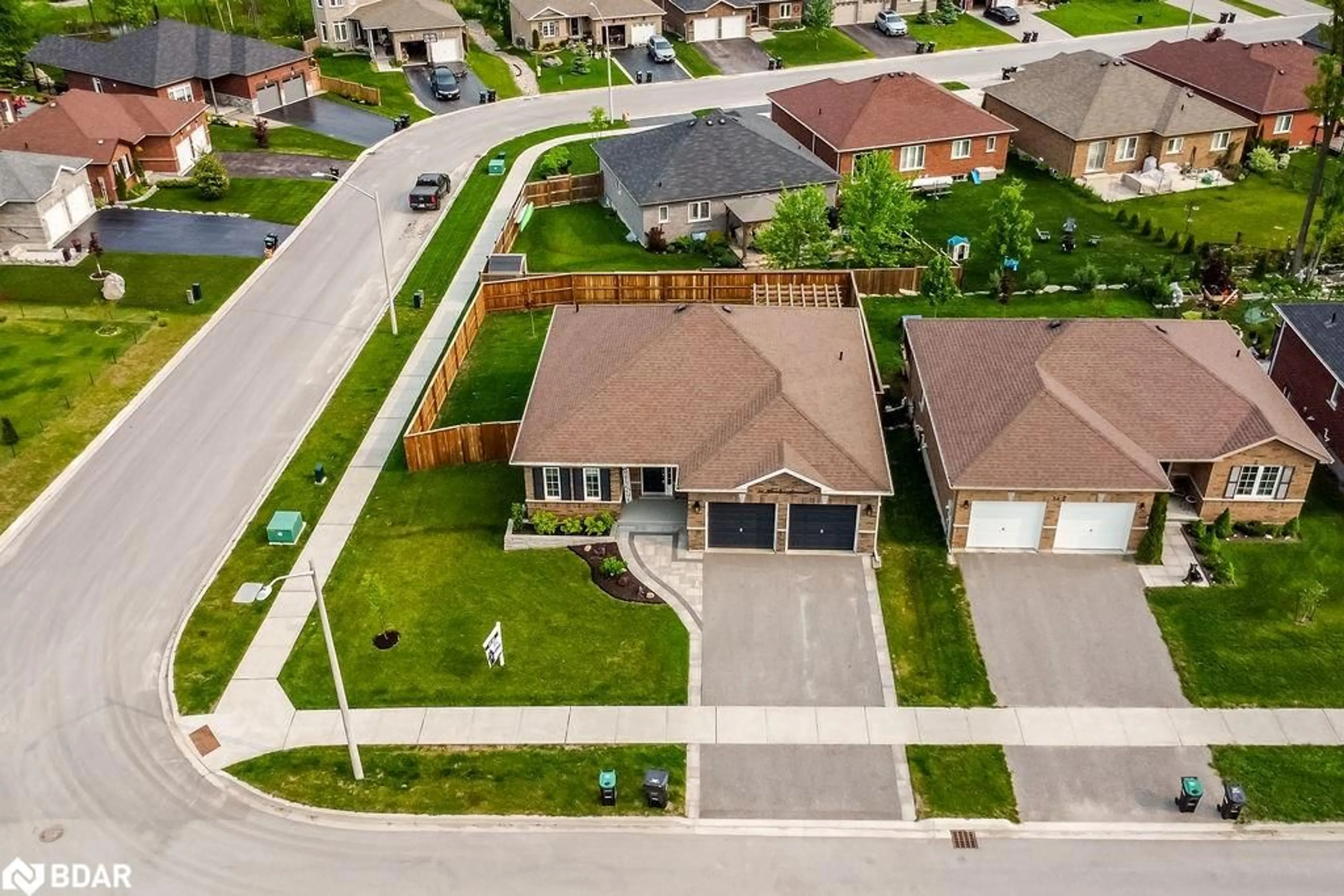 A pic from outside/outdoor area/front of a property/back of a property/a pic from drone, street for 36 Hunter Ave, Victoria Harbour Ontario L0K 2A0