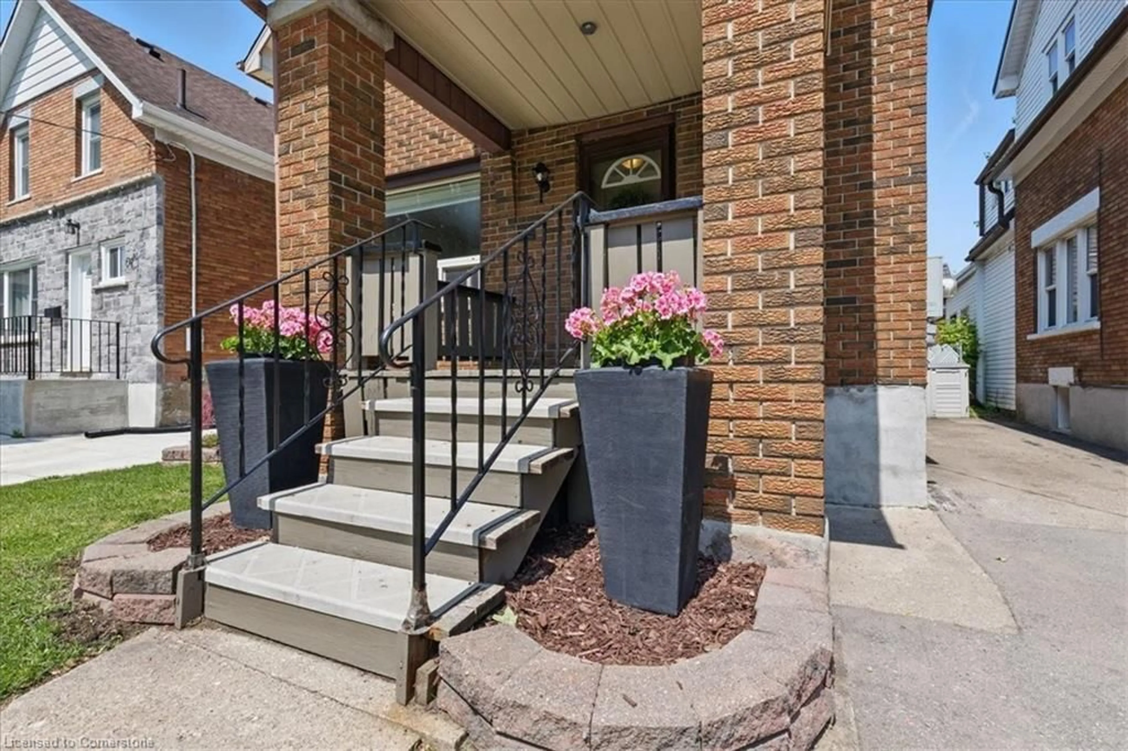 Unknown for 6 Herlan Ave, Kitchener Ontario N2G 4K3