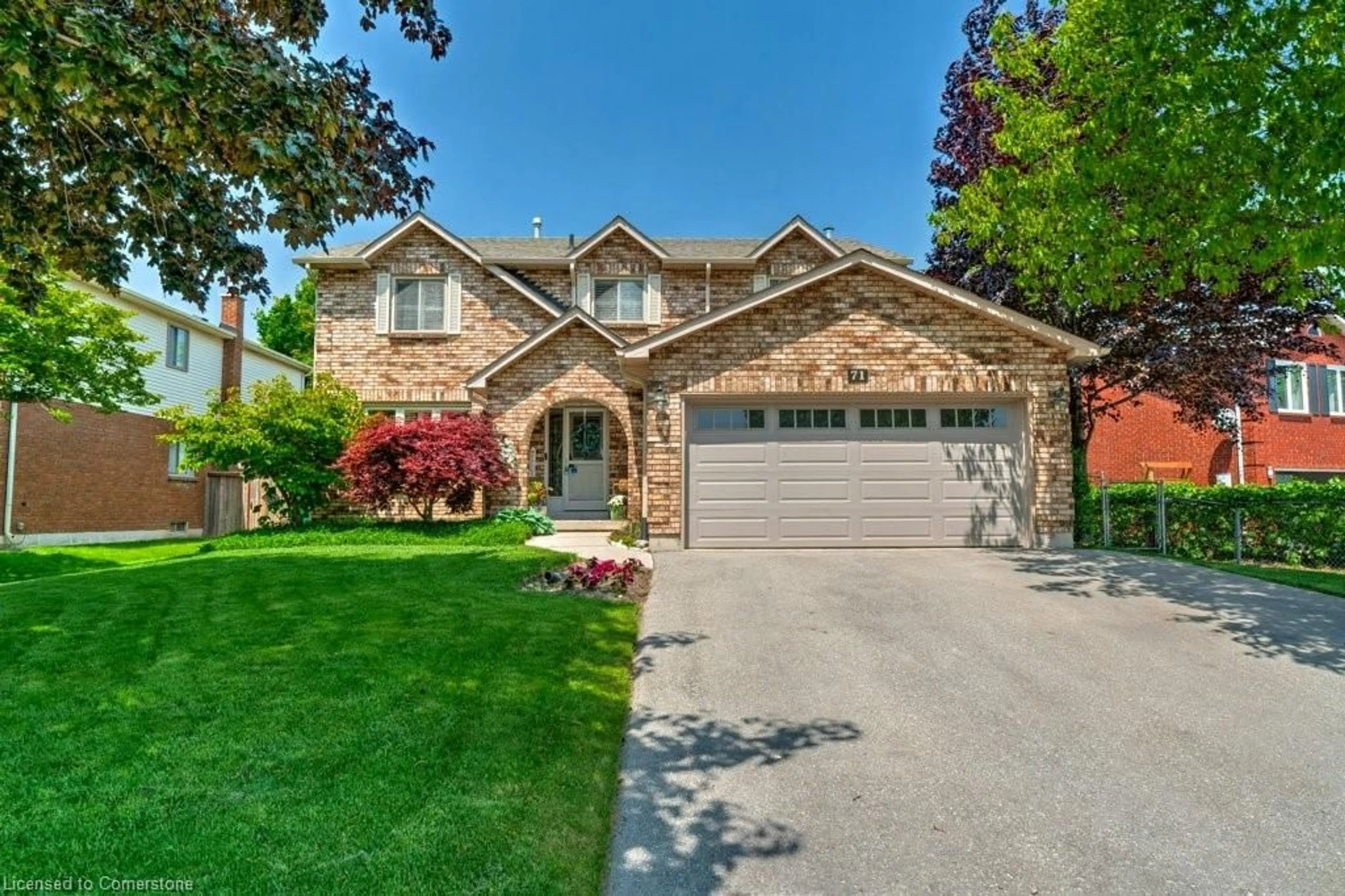 Home with brick exterior material, street for 71 Chudleigh St, Waterdown Ontario L8B 0C1