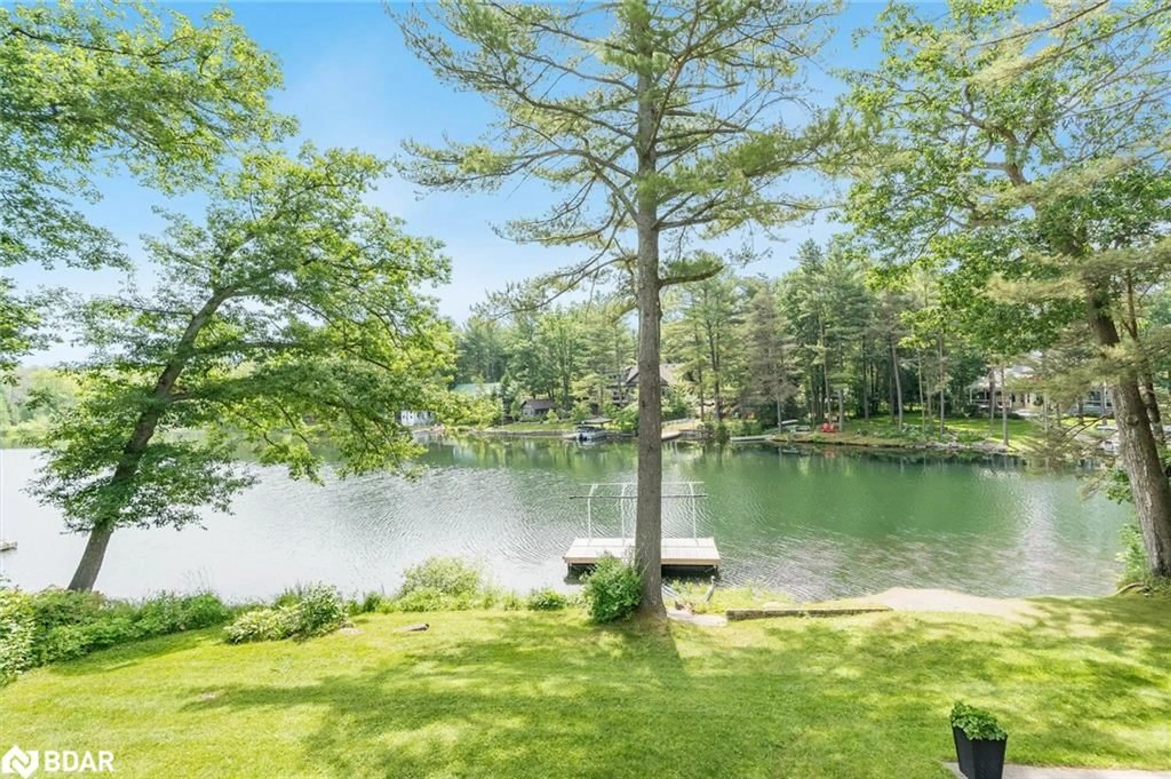 Patio, water/lake/river/ocean view for 7817 Oakridge Dr, Washago Ontario L0K 2B0