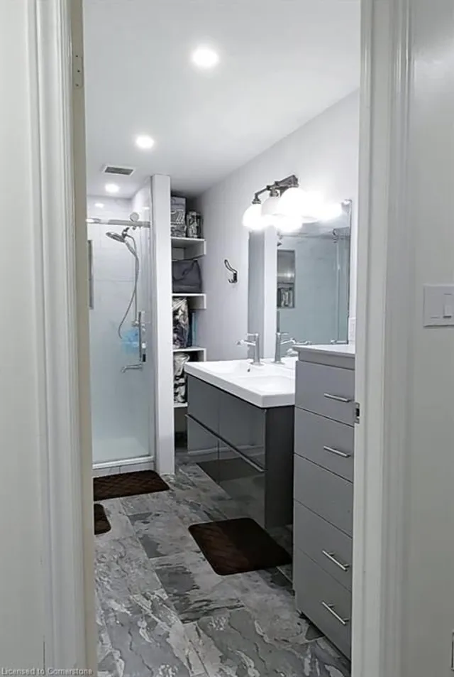 Additional property image - 40 Meadowbrook Dr