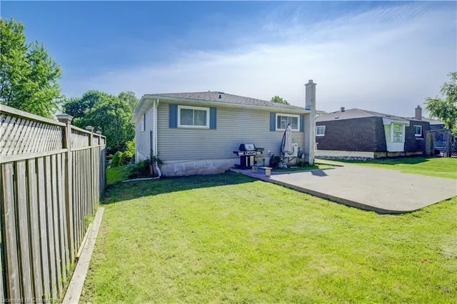 Additional property image - 40 Meadowbrook Dr