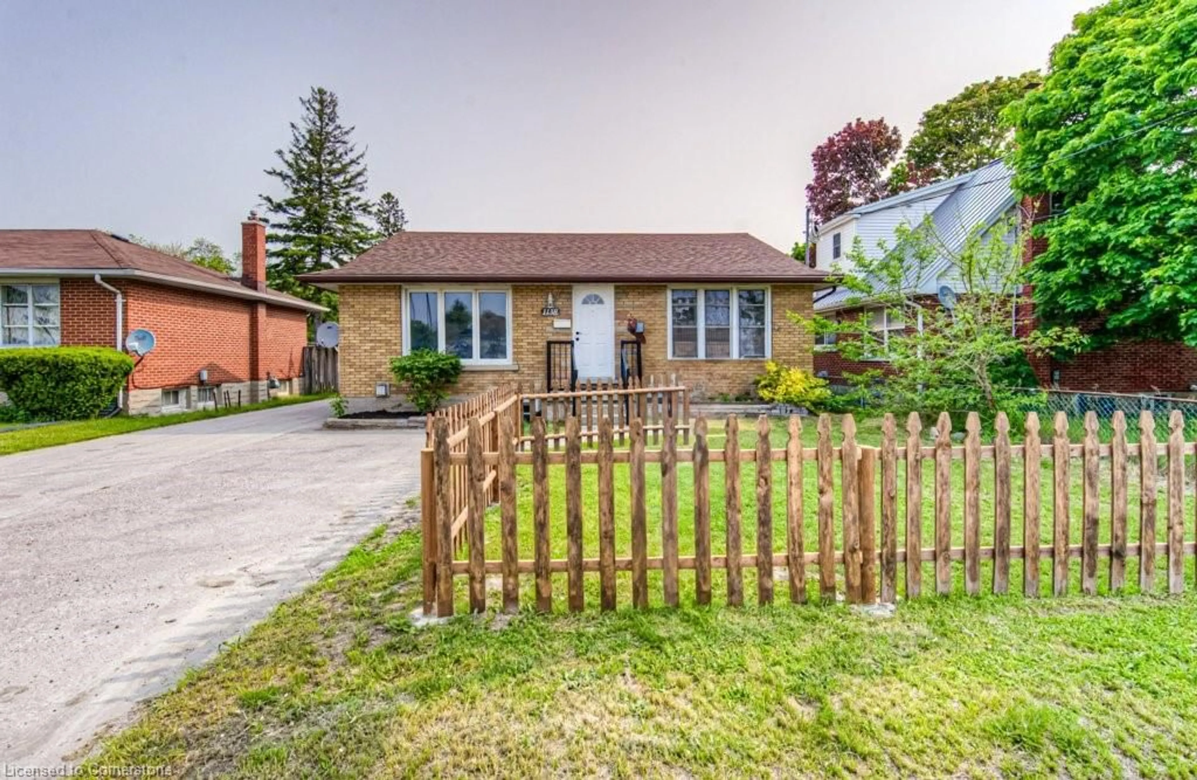 Unknown for 1138 Weber St, Kitchener Ontario N2A 1B9