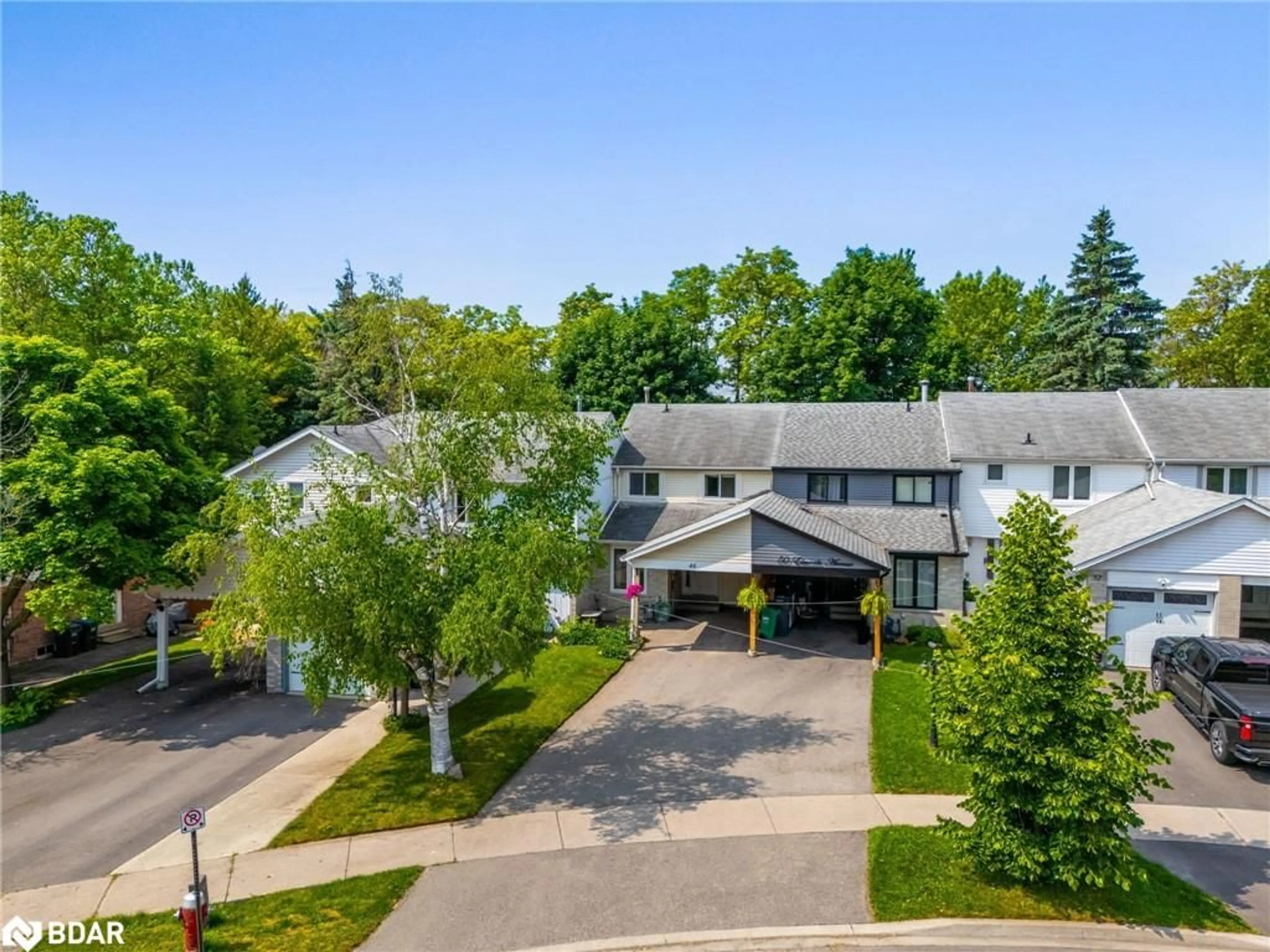 A pic from outside/outdoor area/front of a property/back of a property/a pic from drone, unknown for 48 Elmvale Ave, Brampton Ontario L6Z 1A5