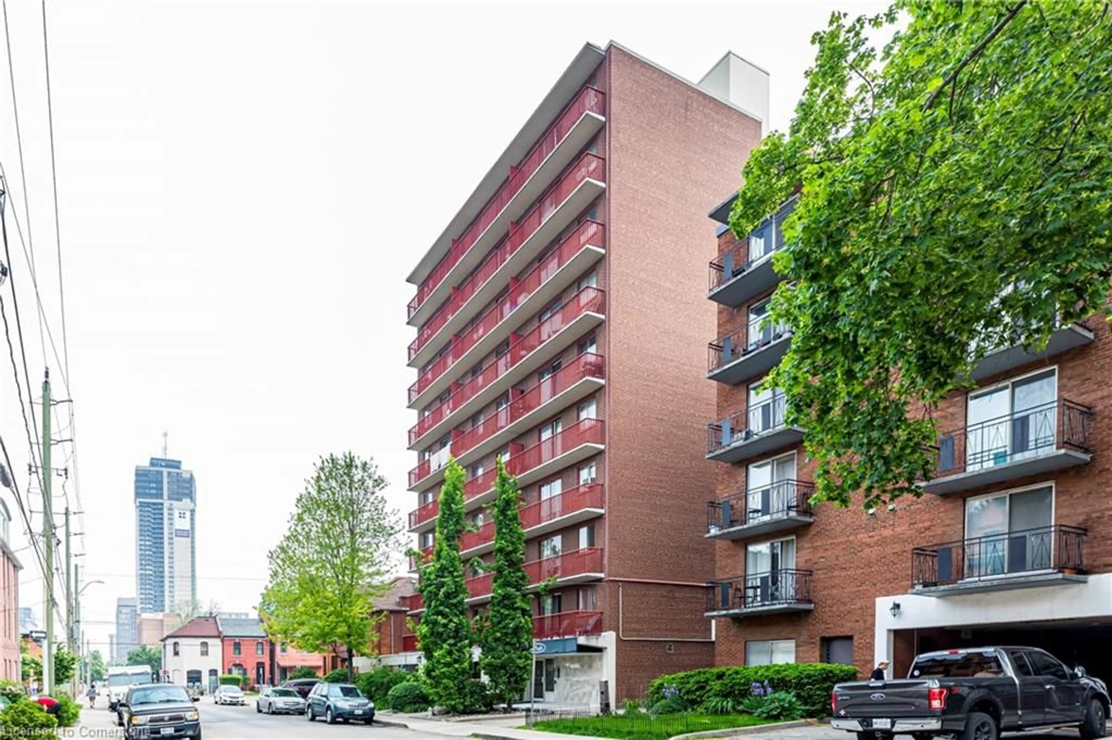 Patio, street for 141 Catharine St #902, Hamilton Ontario L8N 2J7
