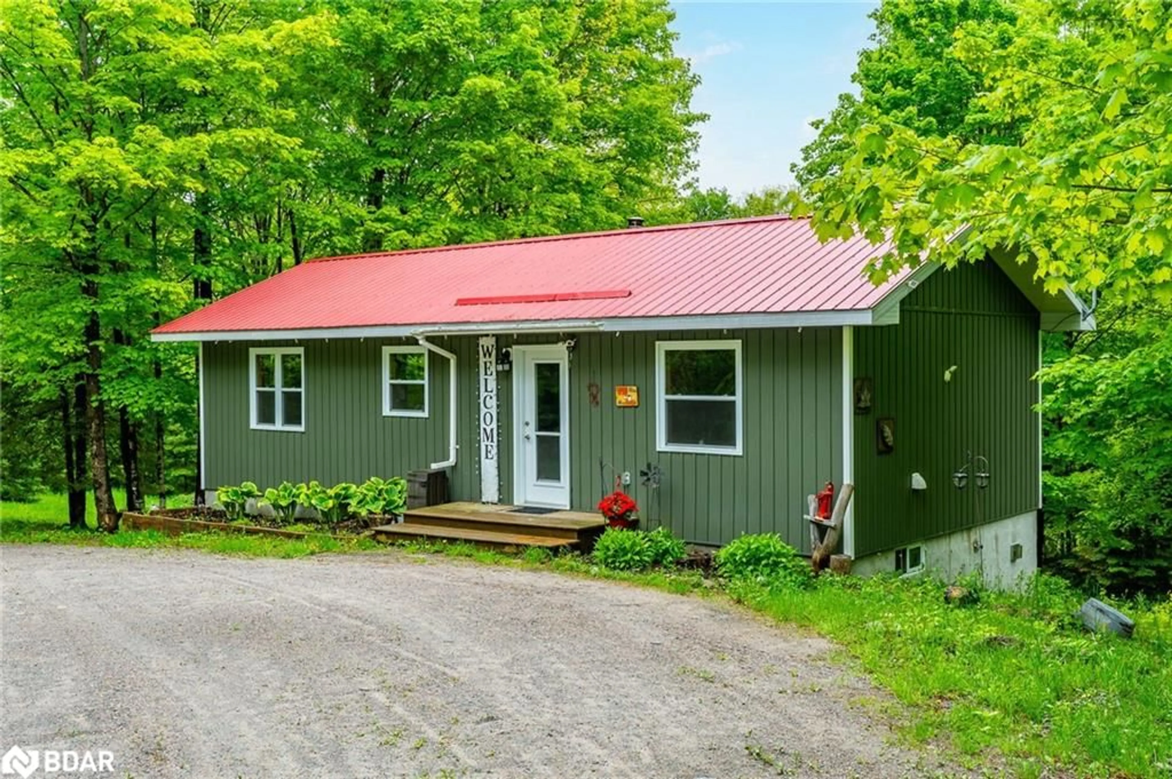 Shed for 1664 Minnicock Lake Rd, Haliburton Ontario K0M 1S0