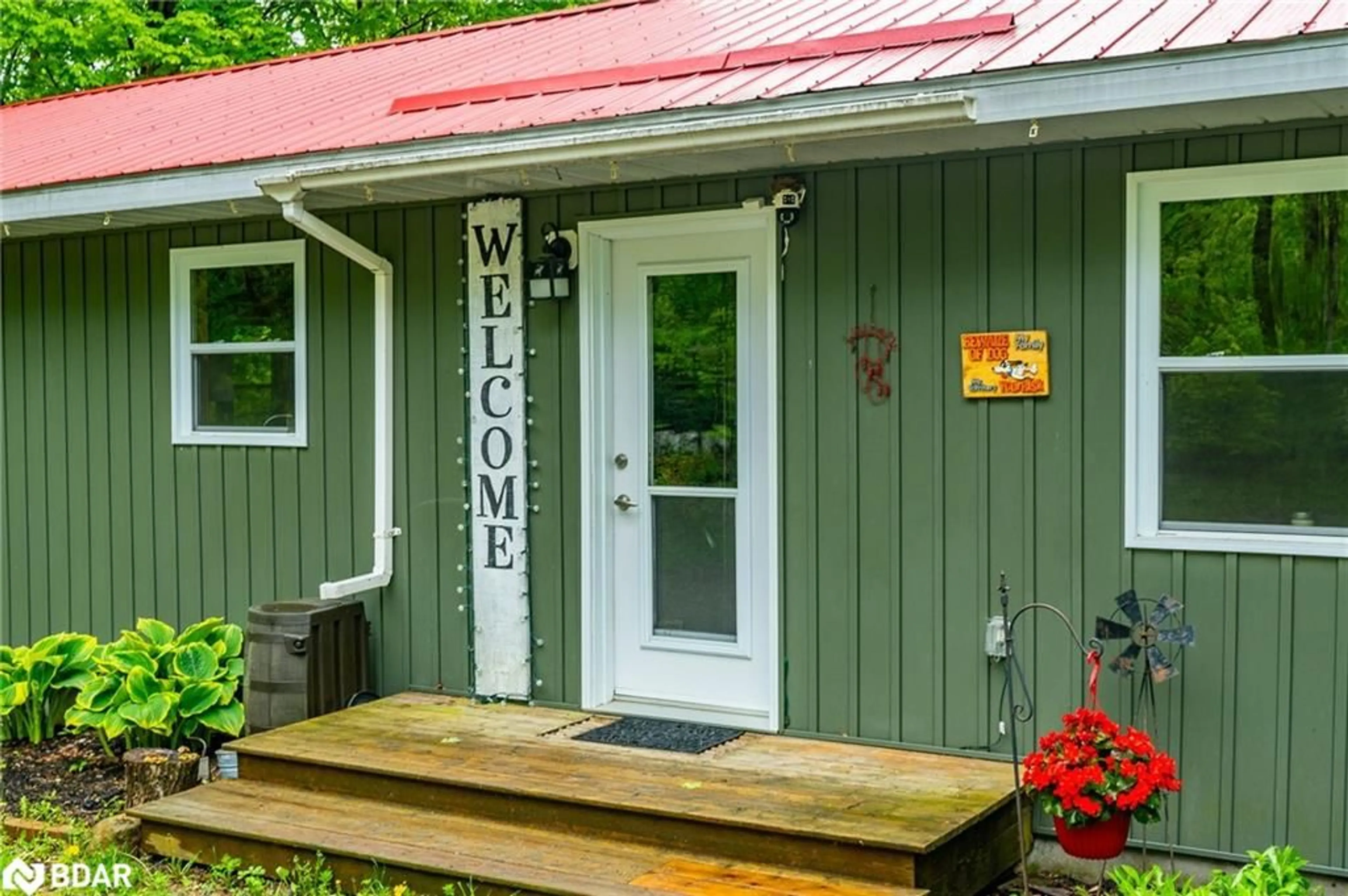 Unknown for 1664 Minnicock Lake Rd, Haliburton Ontario K0M 1S0