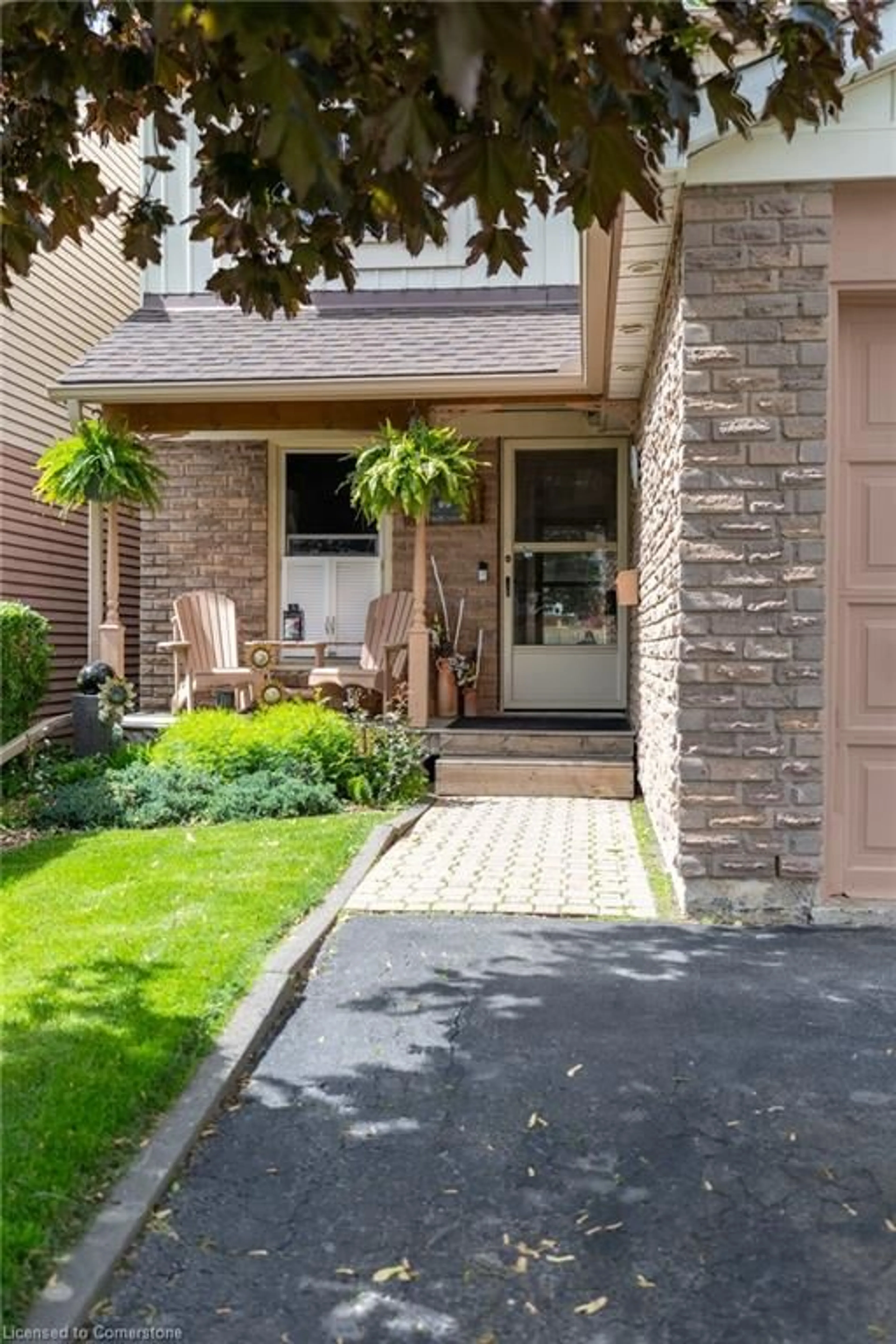 Home with brick exterior material, street for 2231 Leominster Dr, Burlington Ontario L7P 3W8