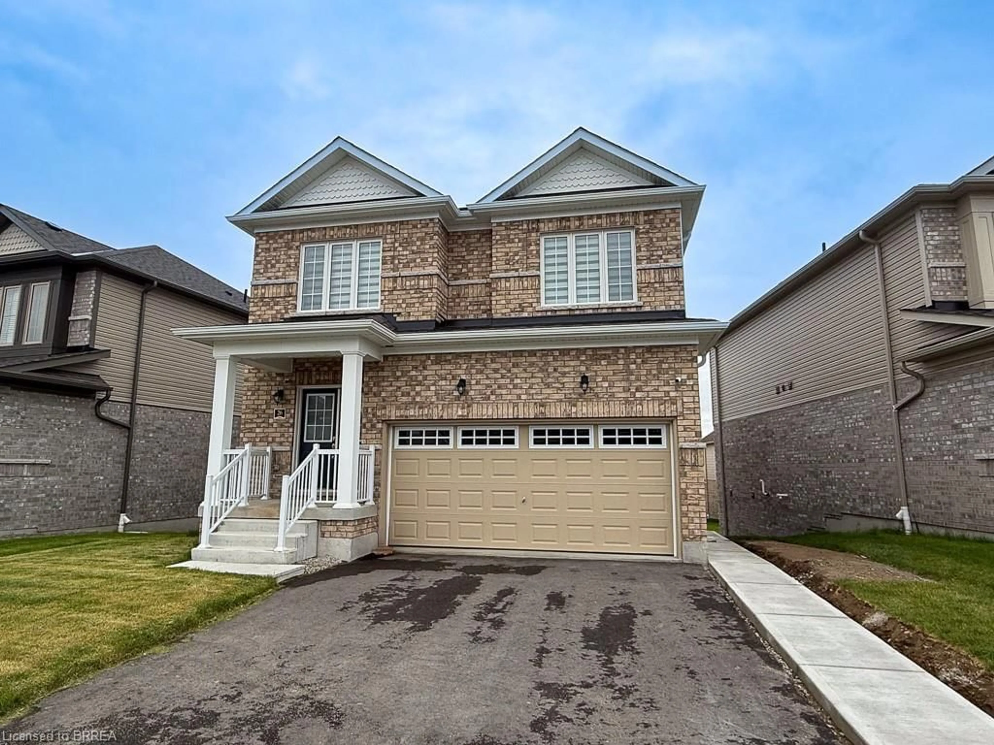 Home with brick exterior material, street for 26 Ford St, Paris Ontario N3L 0M6