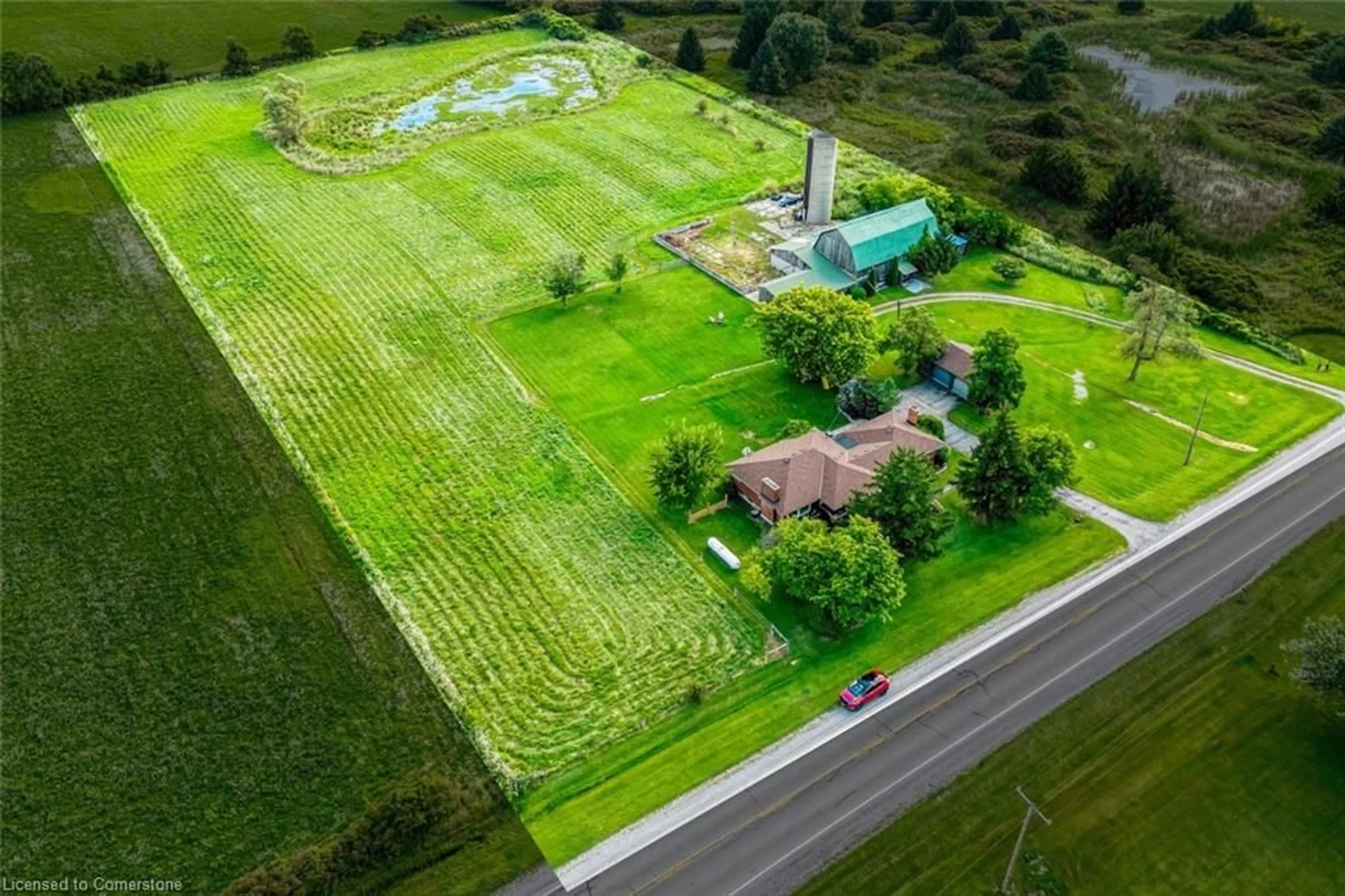 A pic from outside/outdoor area/front of a property/back of a property/a pic from drone, unknown for 2184 Haldimand 17 Rd, Cayuga Ontario N0A 1E0
