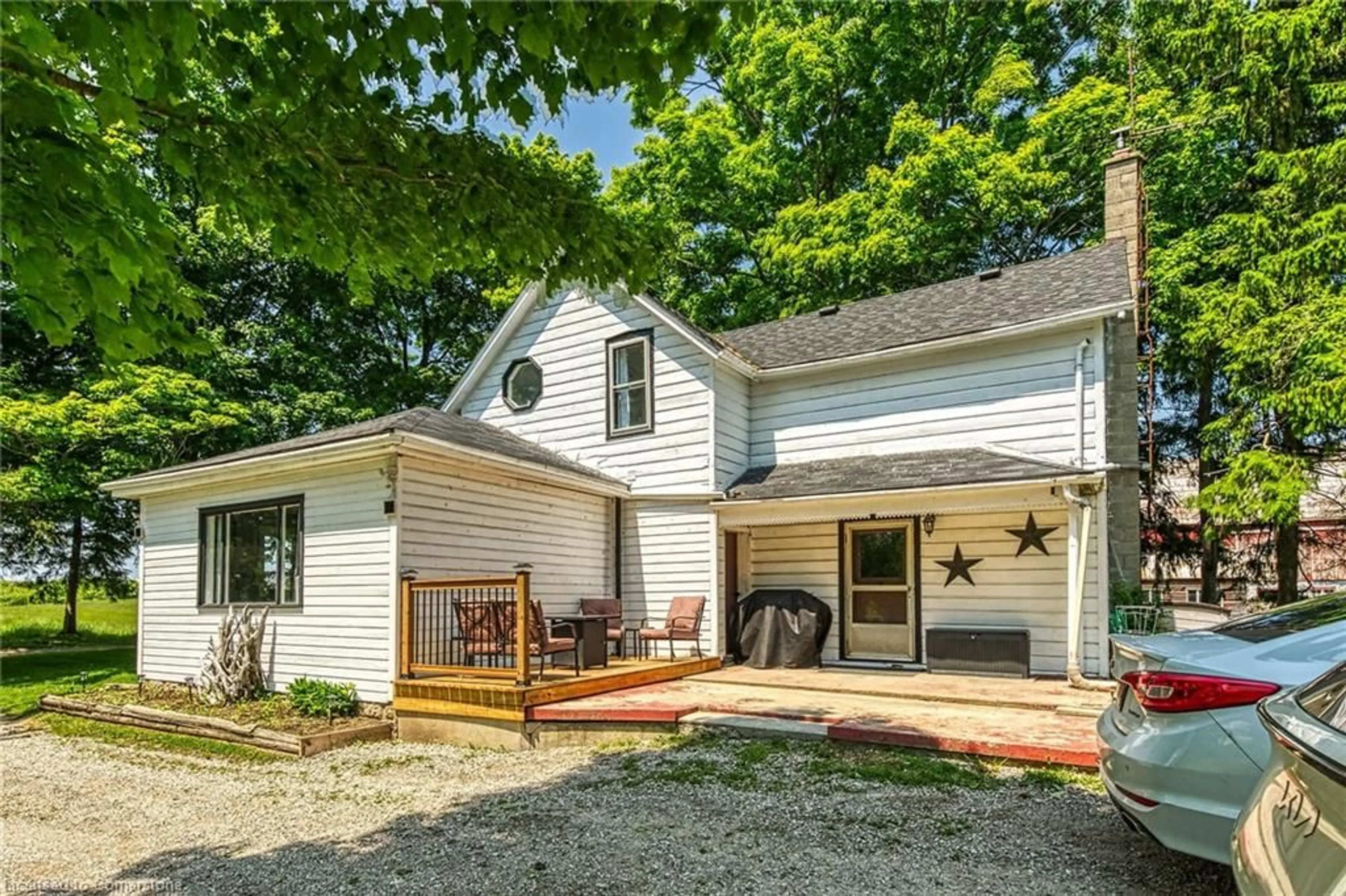 Home with vinyl exterior material, street for 1216 Sawmill Rd, Ancaster Ontario L9G 3L1