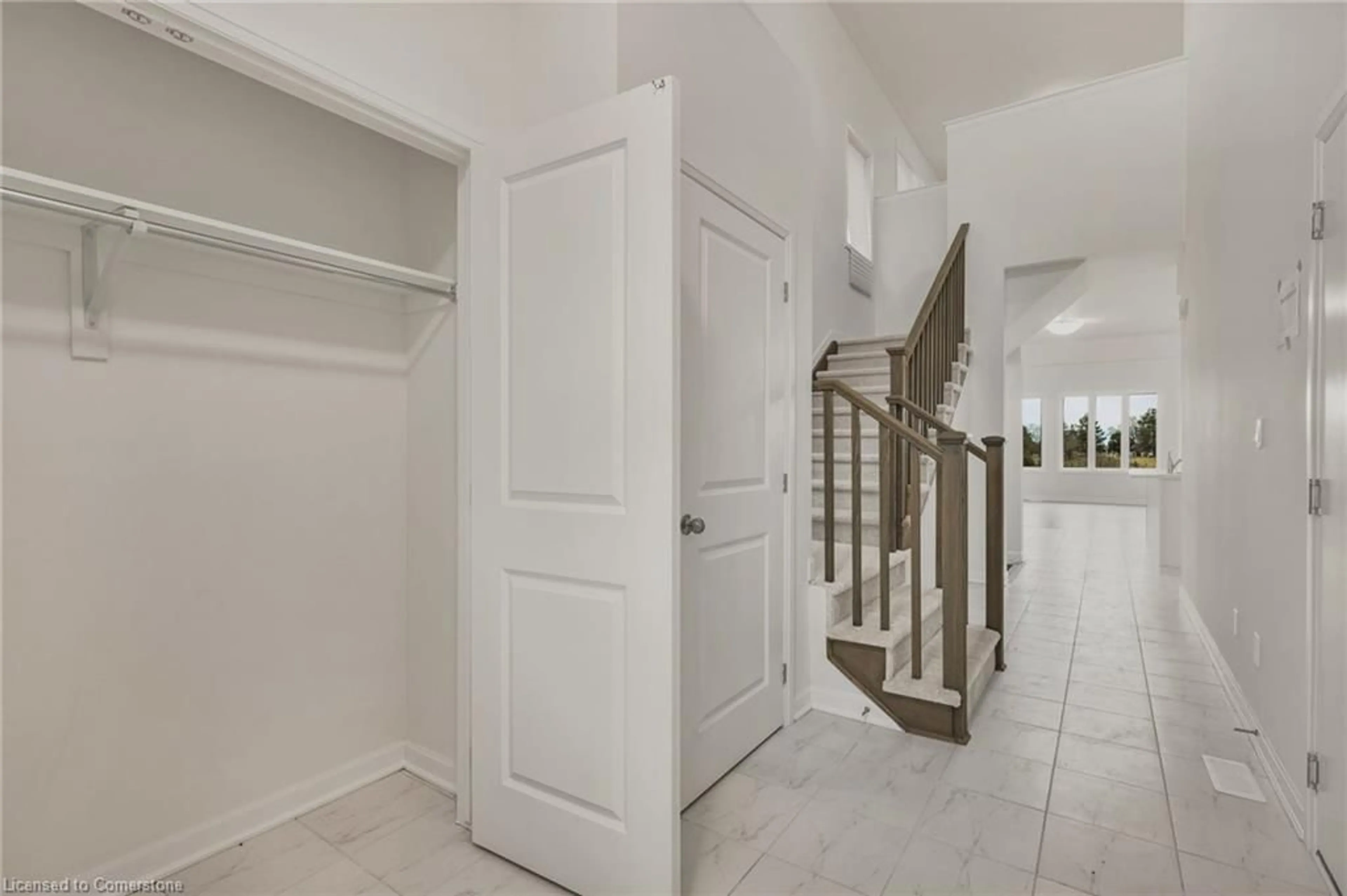Indoor entryway for 12 Oakmont Dr, Loyalist Township Ontario K0H 1G0
