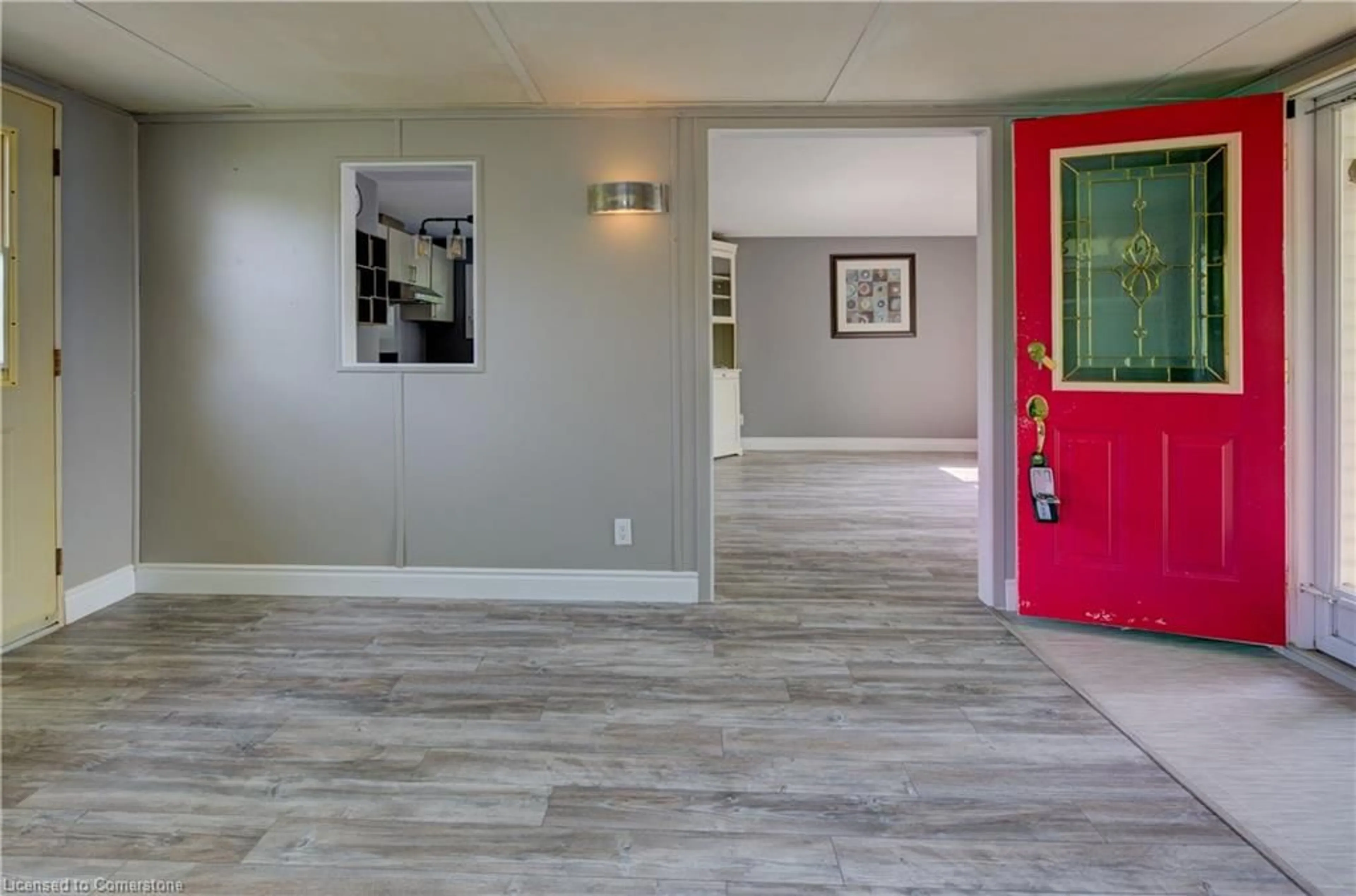 Indoor entryway for 72 Lakeside Rd, Wellington North Ontario N0G 2L0