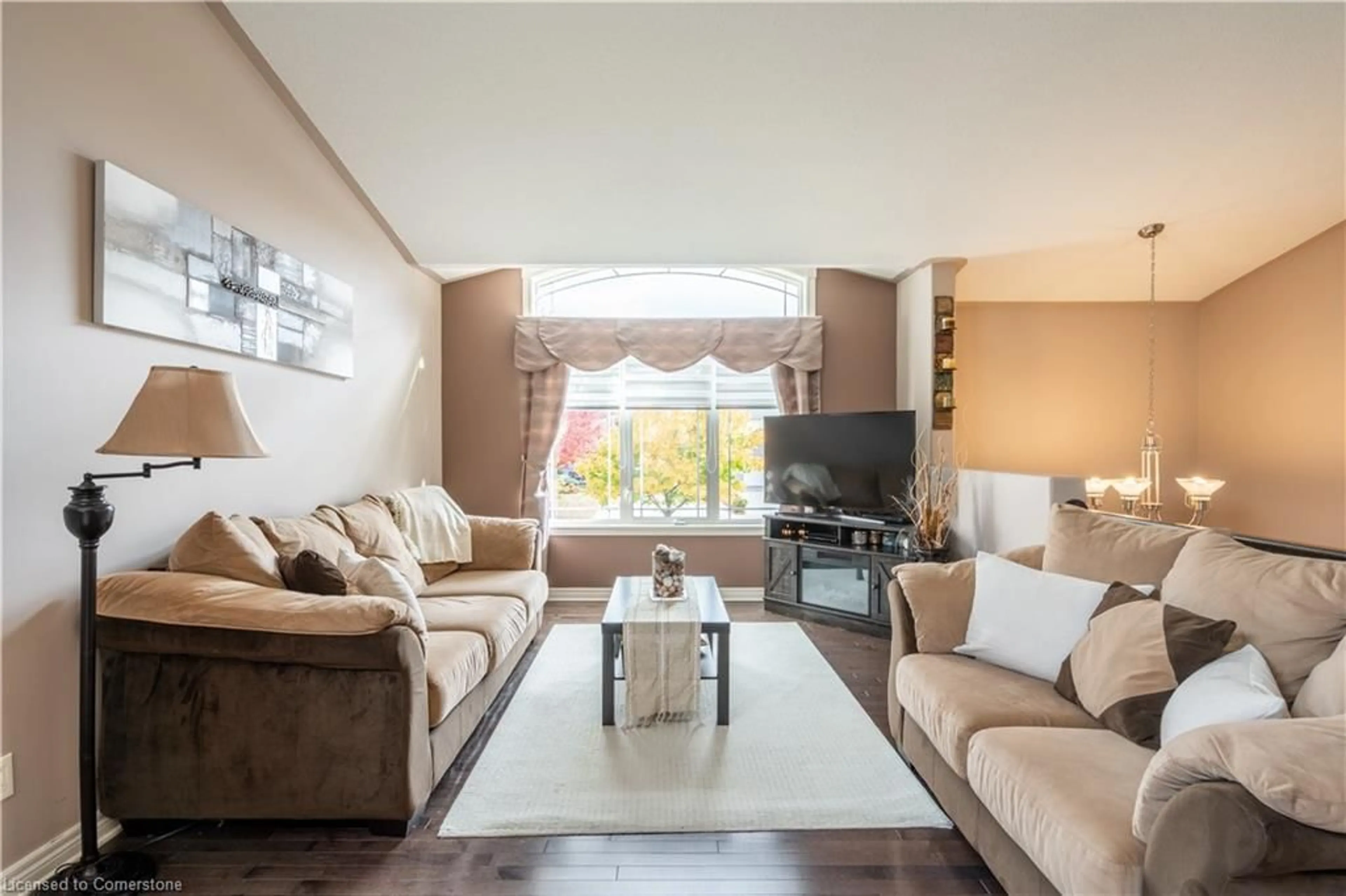 Living room with furniture, unknown for 8503 Greenfield Cres, Niagara Falls Ontario L2H 3J8