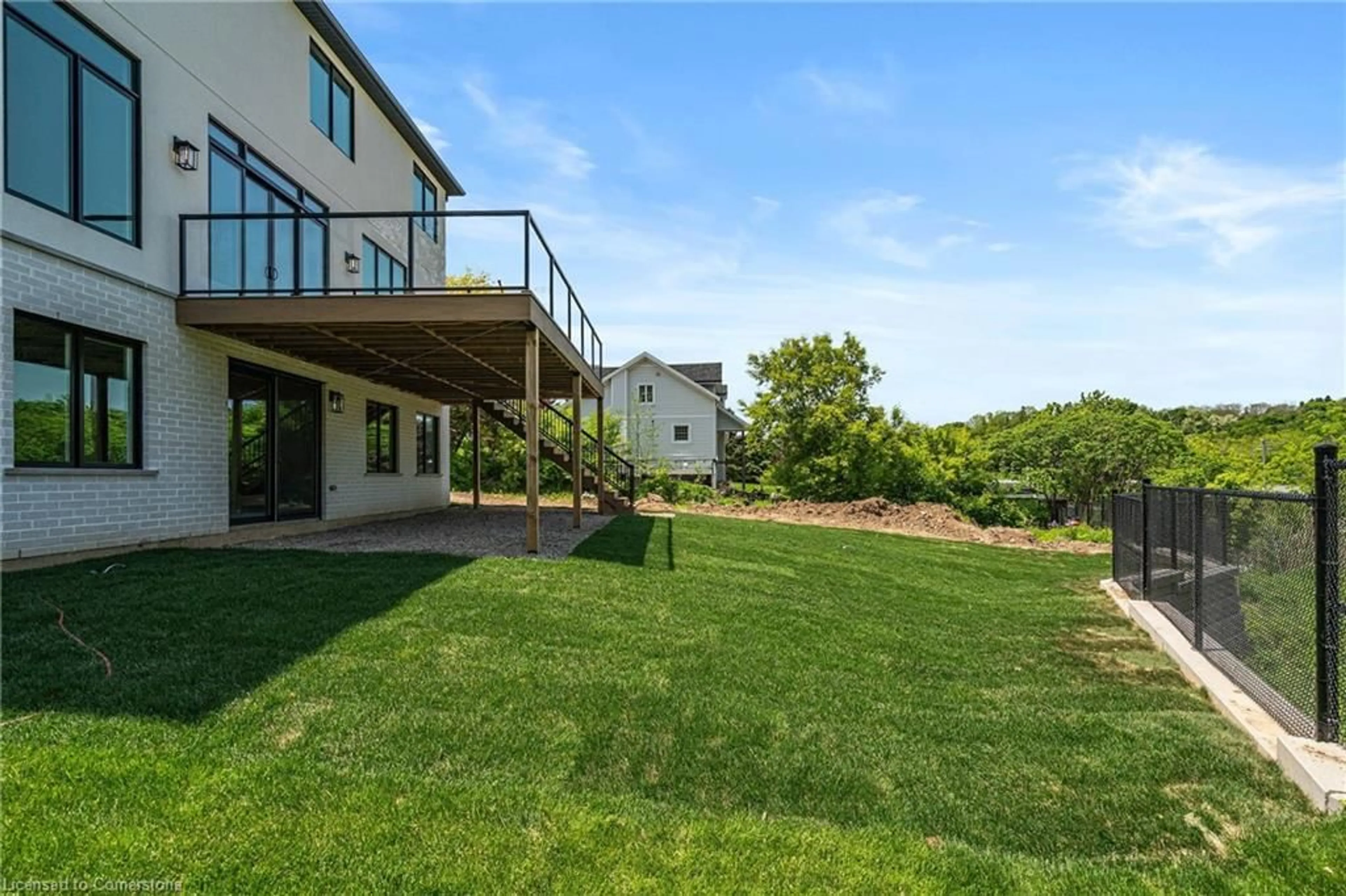 Patio, water/lake/river/ocean view for 941 Old Mohawk Rd, Ancaster Ontario L9G 3K9