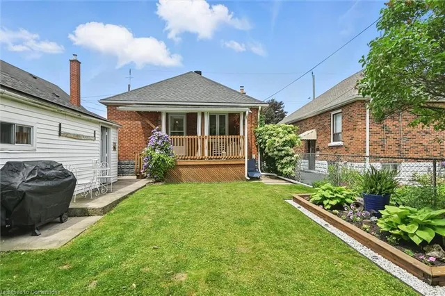 Additional image 34 of 105 Weir St