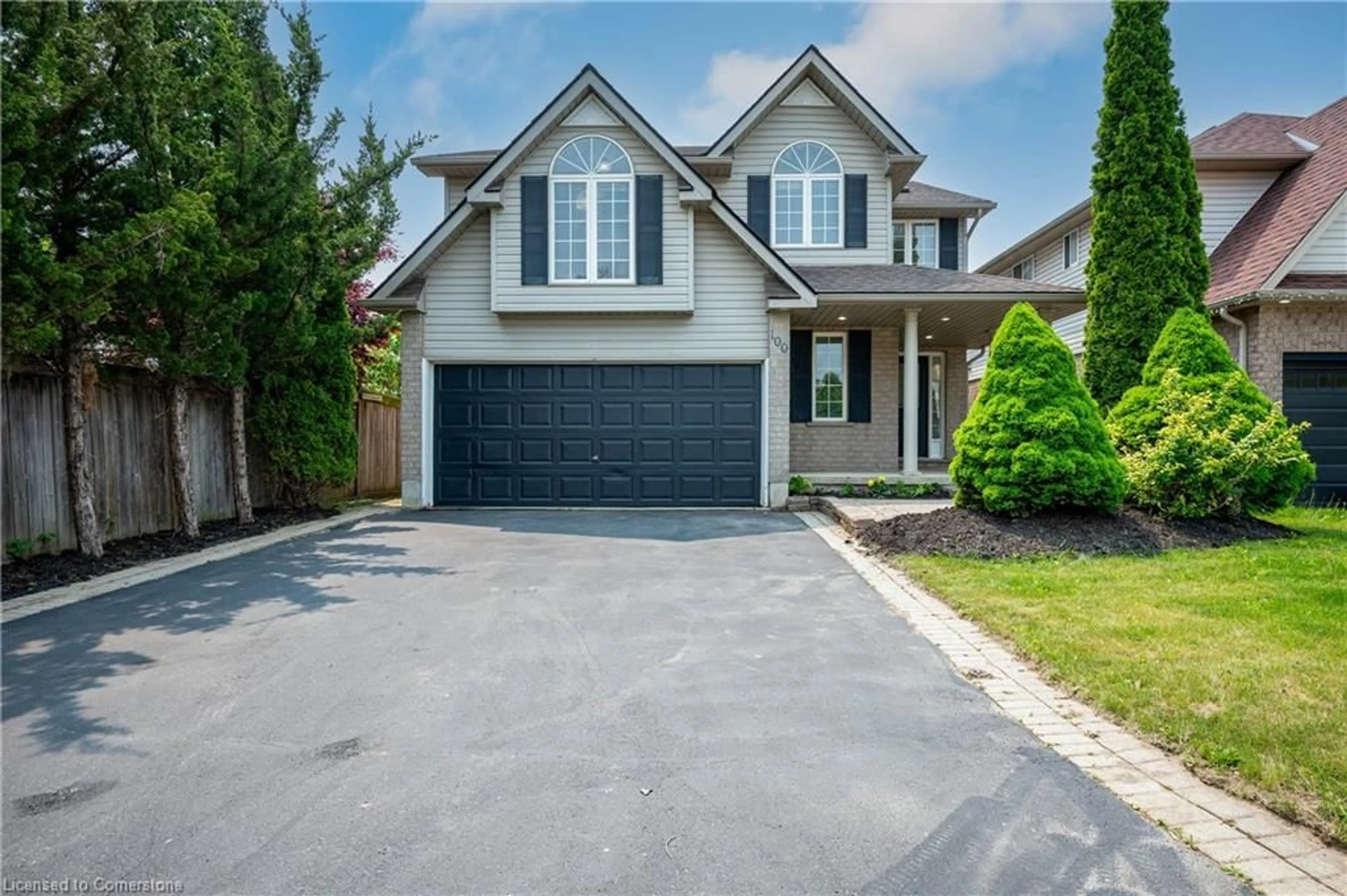Unknown for 100 Green Bank Dr, Cambridge Ontario N1T 2B5