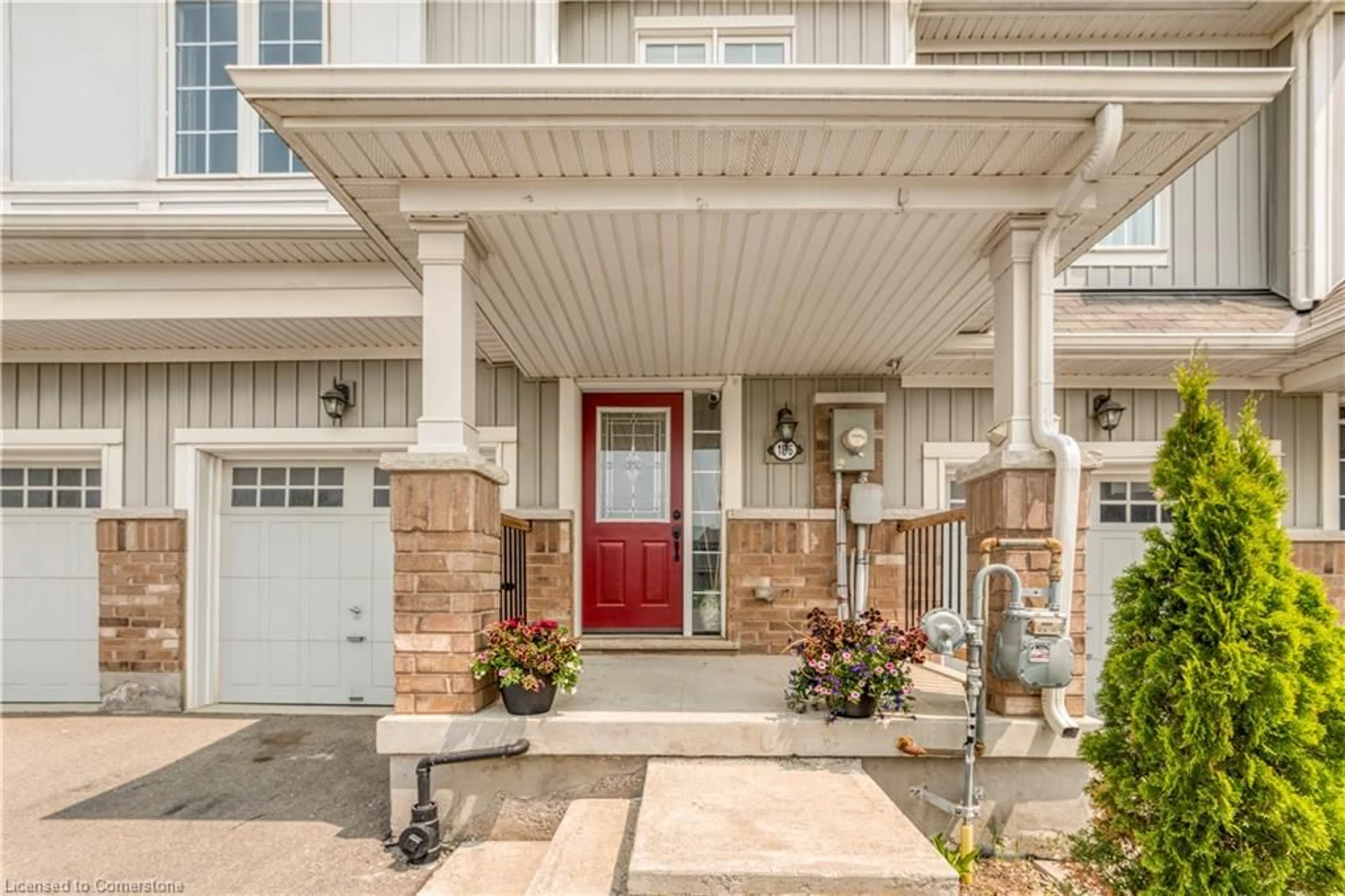 Indoor entryway for 186 Whitwell Way, Binbrook Ontario L0R 1C0
