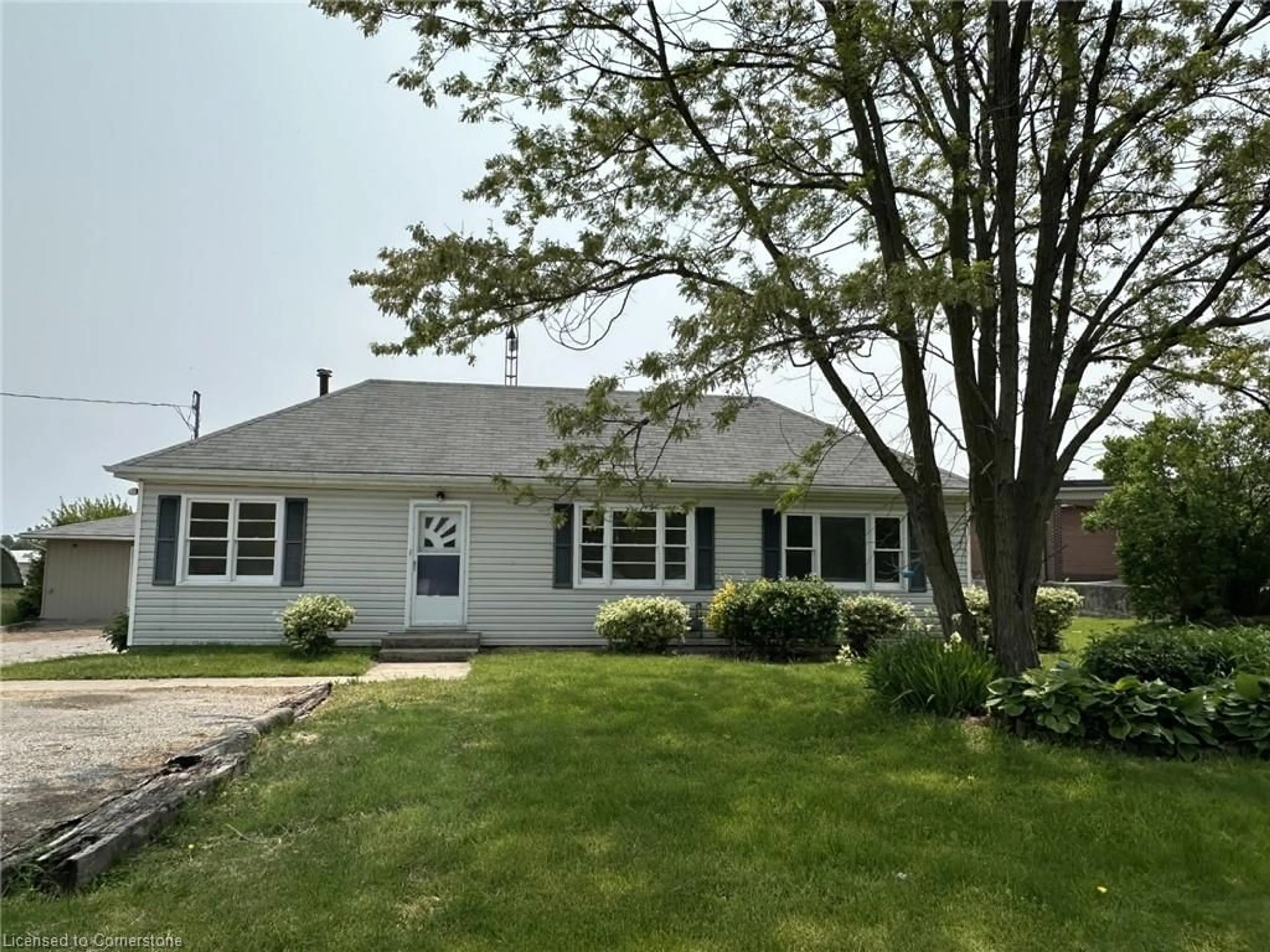 Home with vinyl exterior material, street for 4160 Highway 3, Simcoe Ontario N3Y 4K4