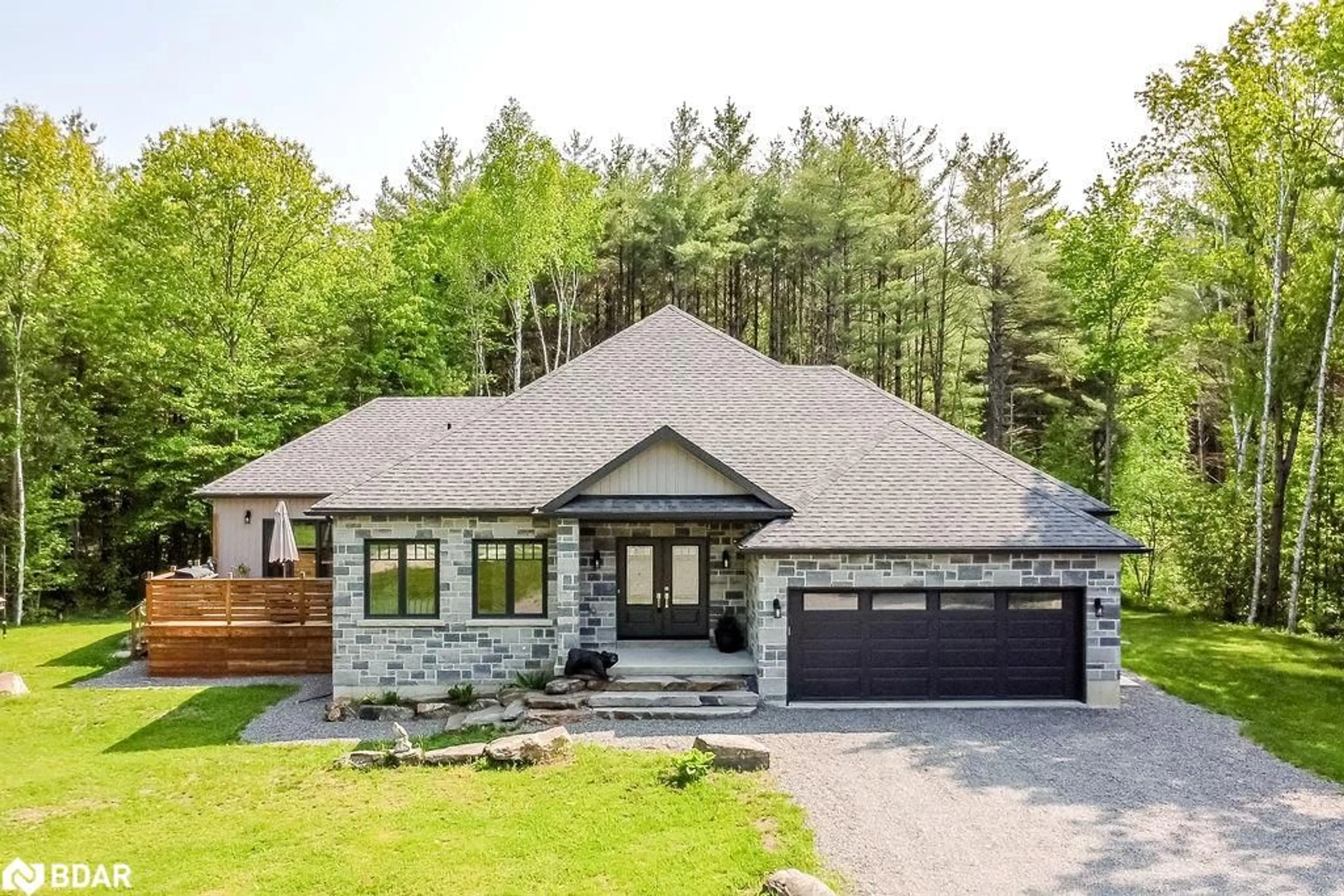 Home with brick exterior material, unknown for 5142 Severn Pines Cres, Washago Ontario L0K 2B0
