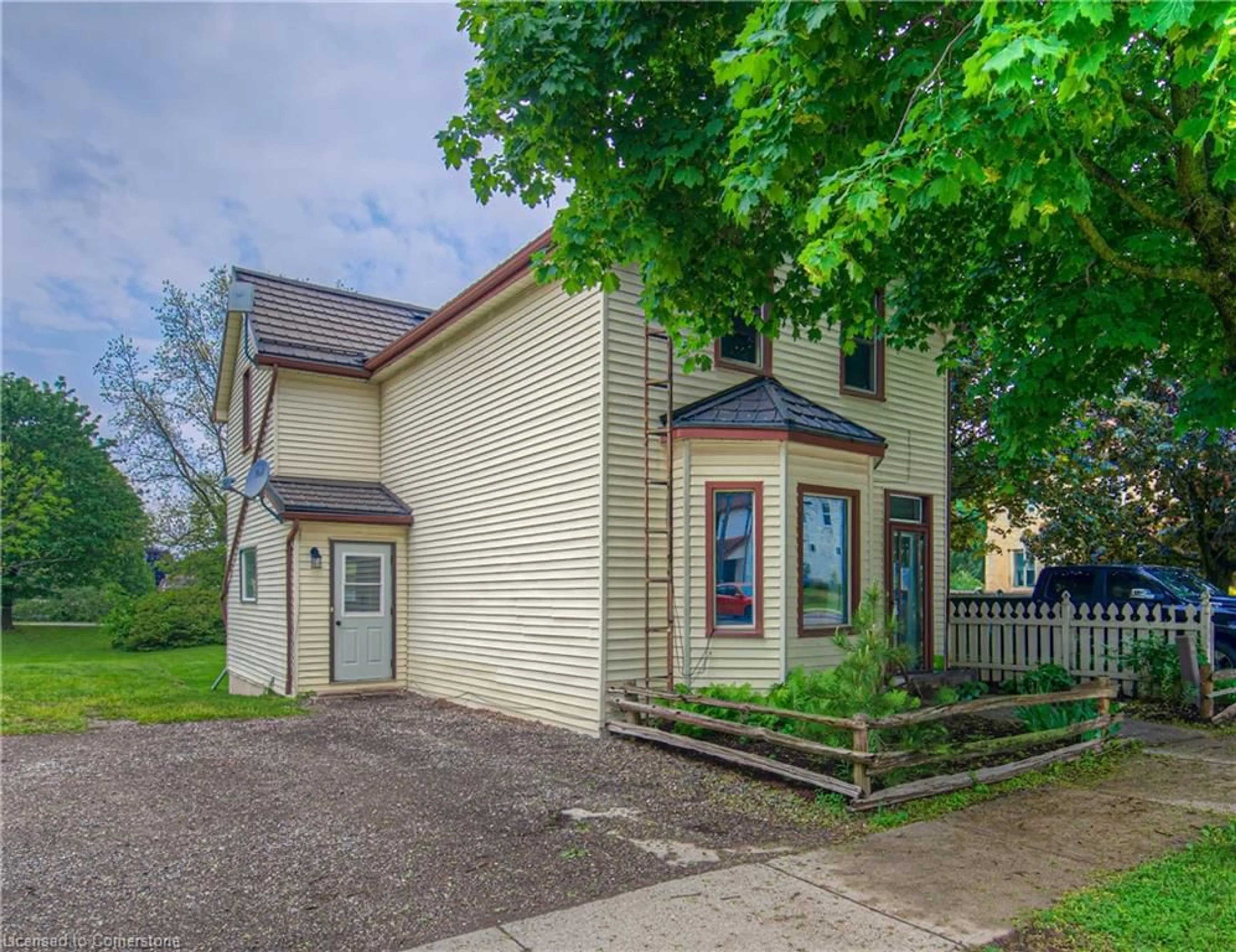 Unknown for 33 Mcgivern St, Moorefield Ontario N0G 2K0