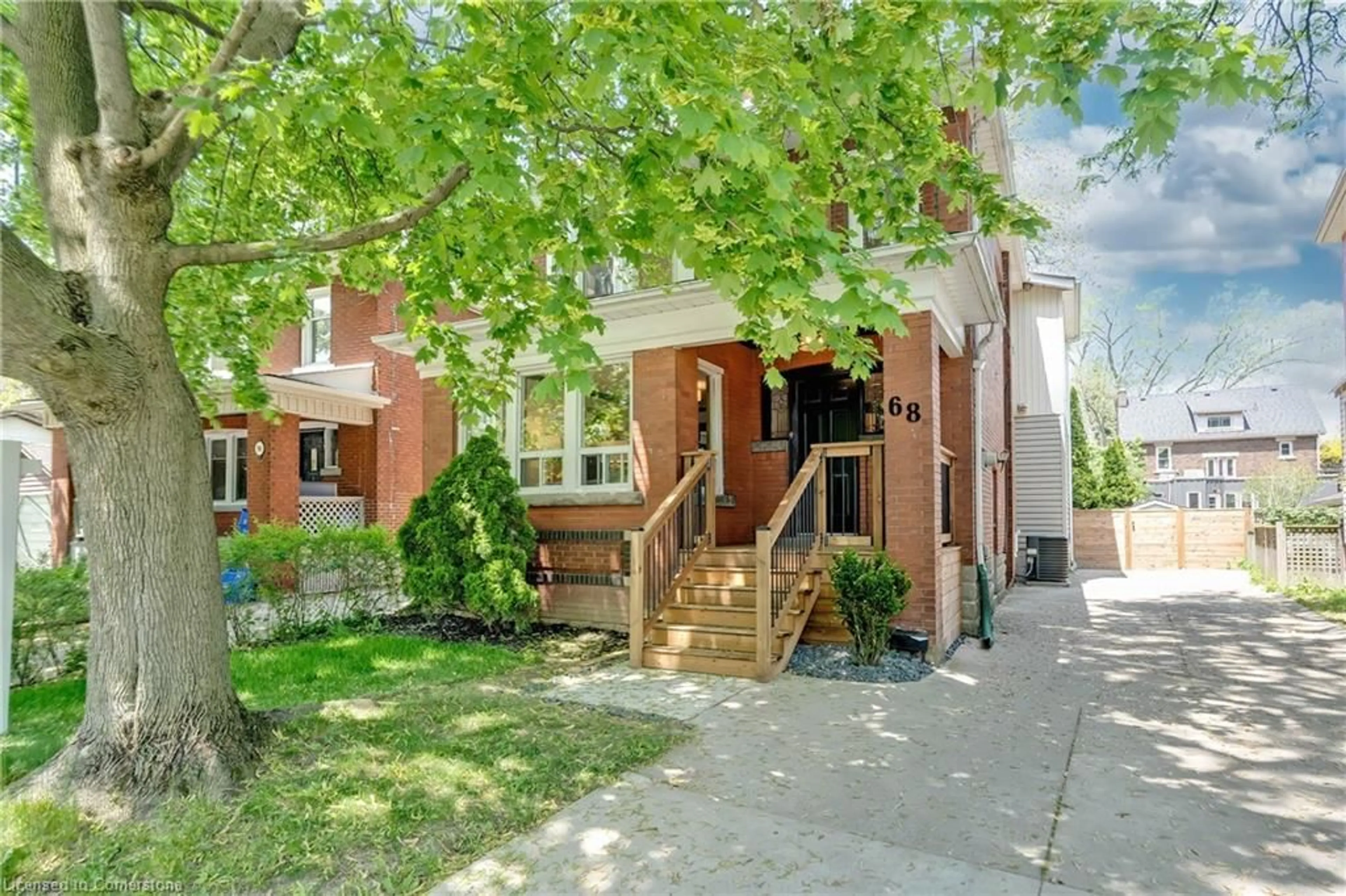 Home with brick exterior material, street for 68 North Oval, Hamilton Ontario L8S 3Y8