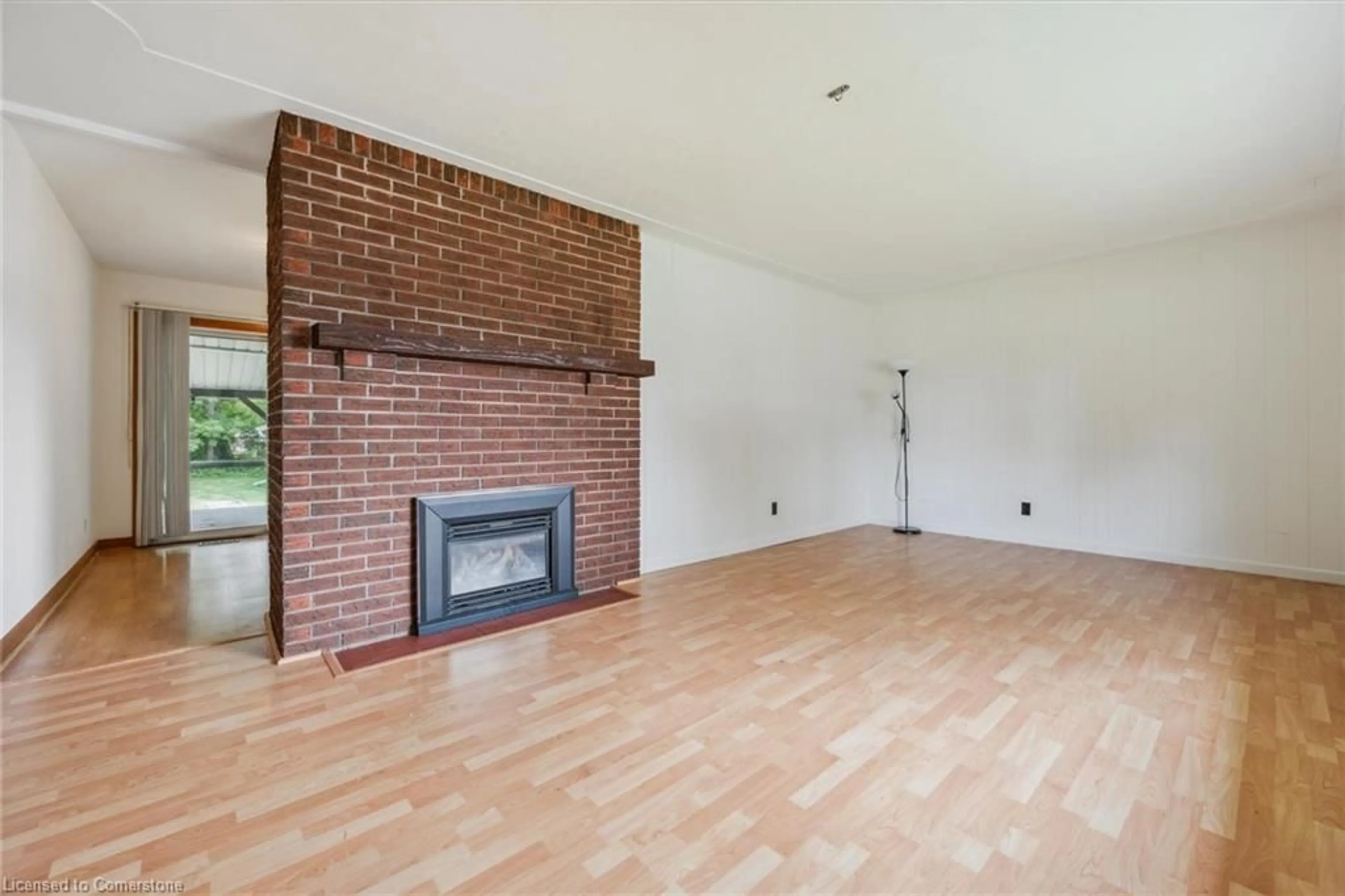 A pic of a room for 22 Jack Ave, Kitchener Ontario N2M 1Z8