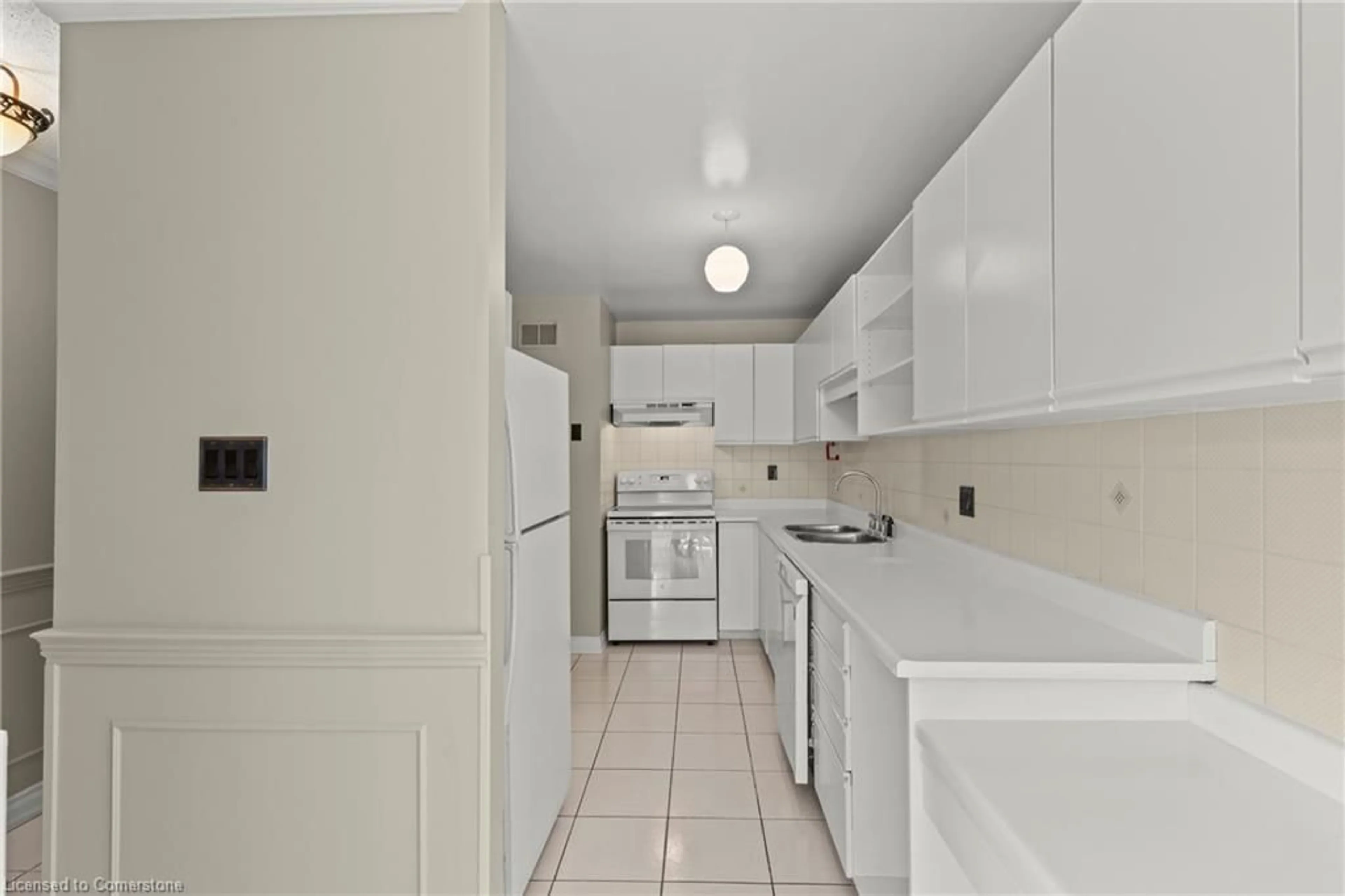 Standard kitchen, unknown for 2205 South Millway #82, Mississauga Ontario L5L 3T2