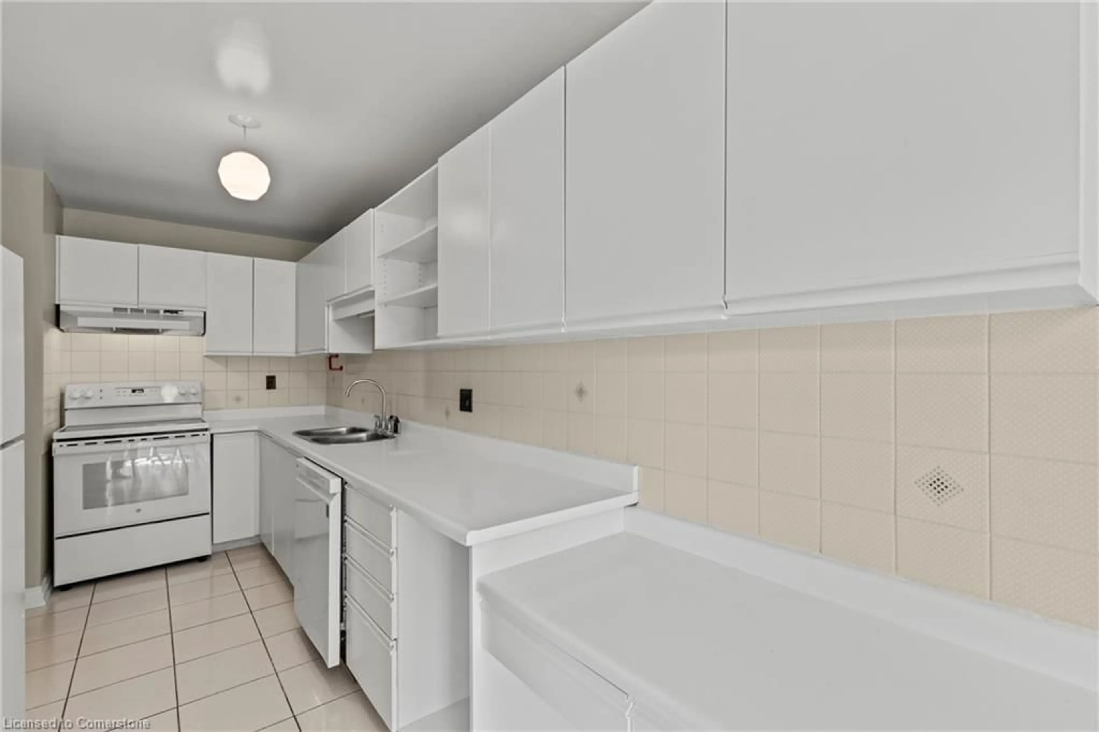 Standard kitchen, unknown for 2205 South Millway #82, Mississauga Ontario L5L 3T2