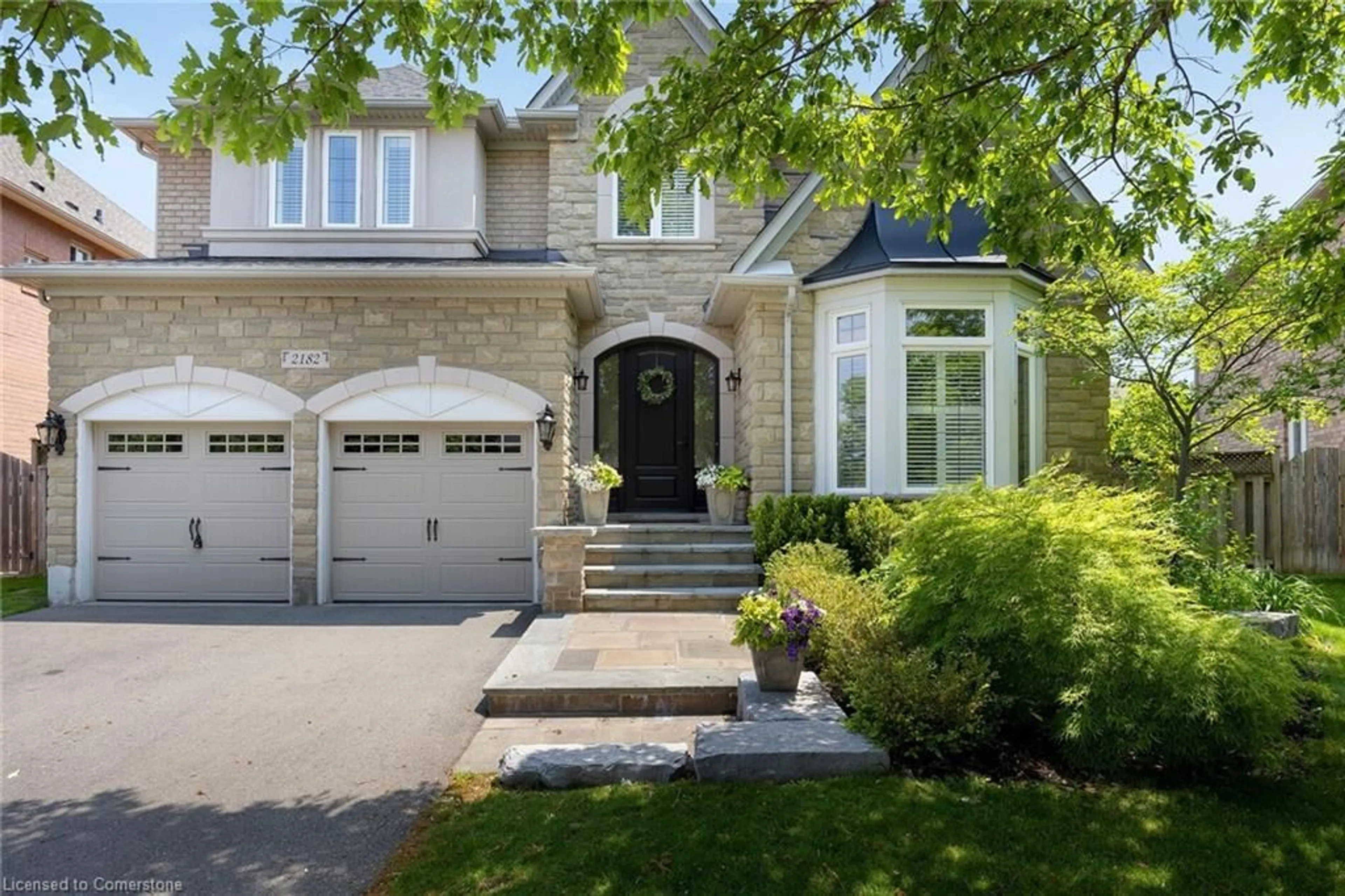 Home with brick exterior material, street for 2182 Mariposa Rd, Oakville Ontario L6M 4R9