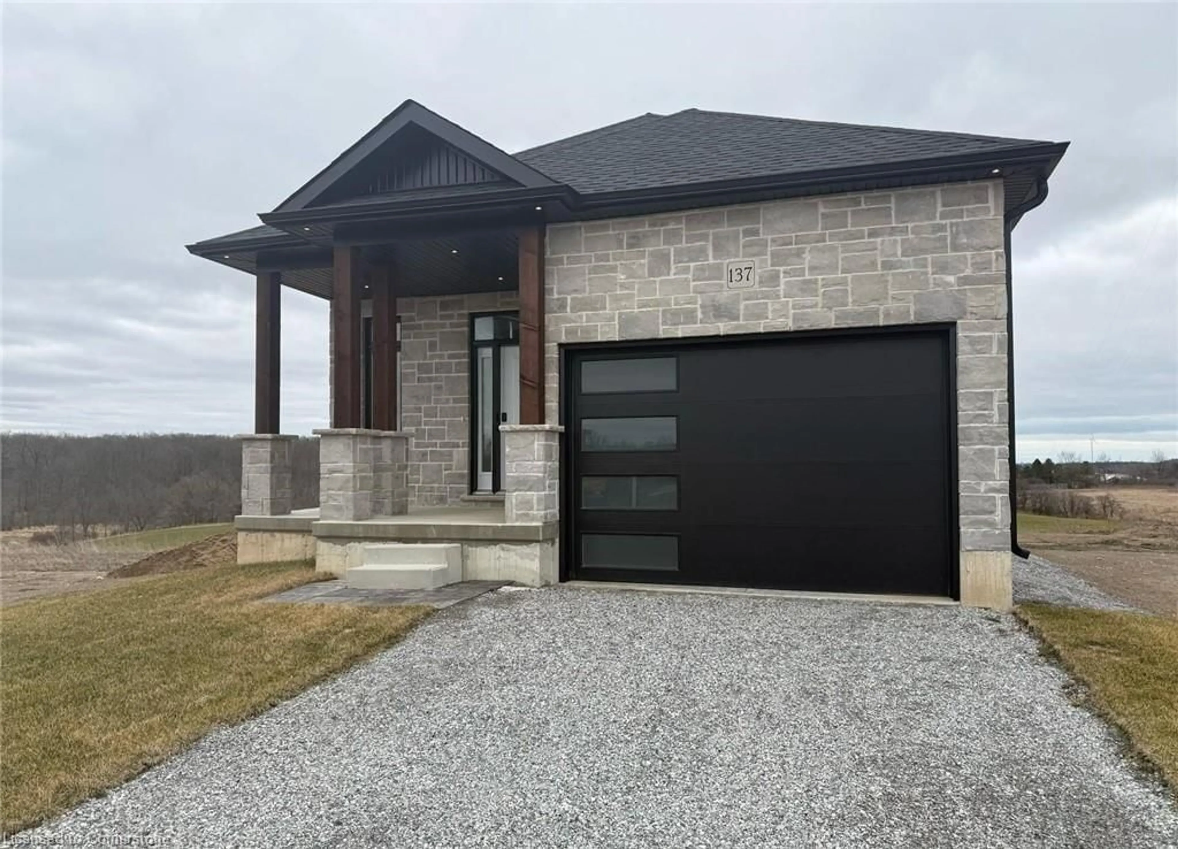 Home with brick exterior material, street for 137 Pike Creek Dr, Cayuga Ontario N0E 1E0