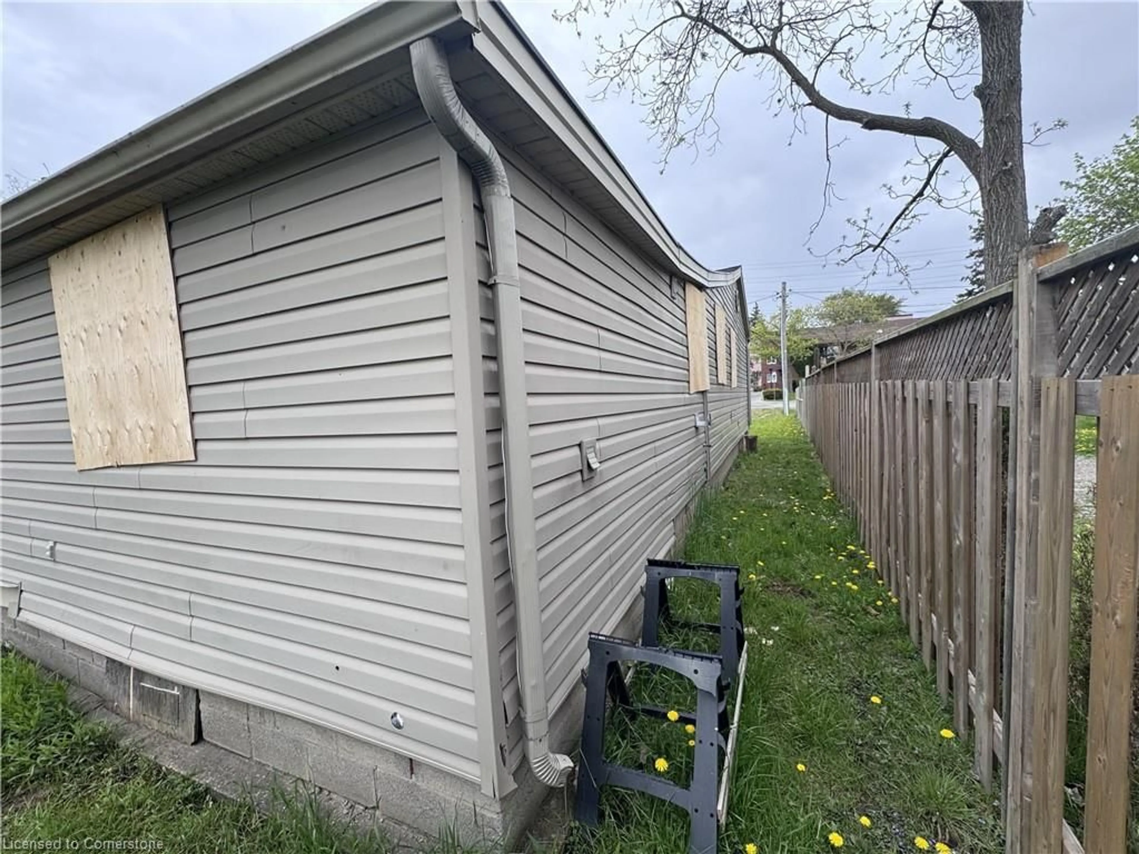 Shed for 508 Main St, Dunnville Ontario N1A 2W5