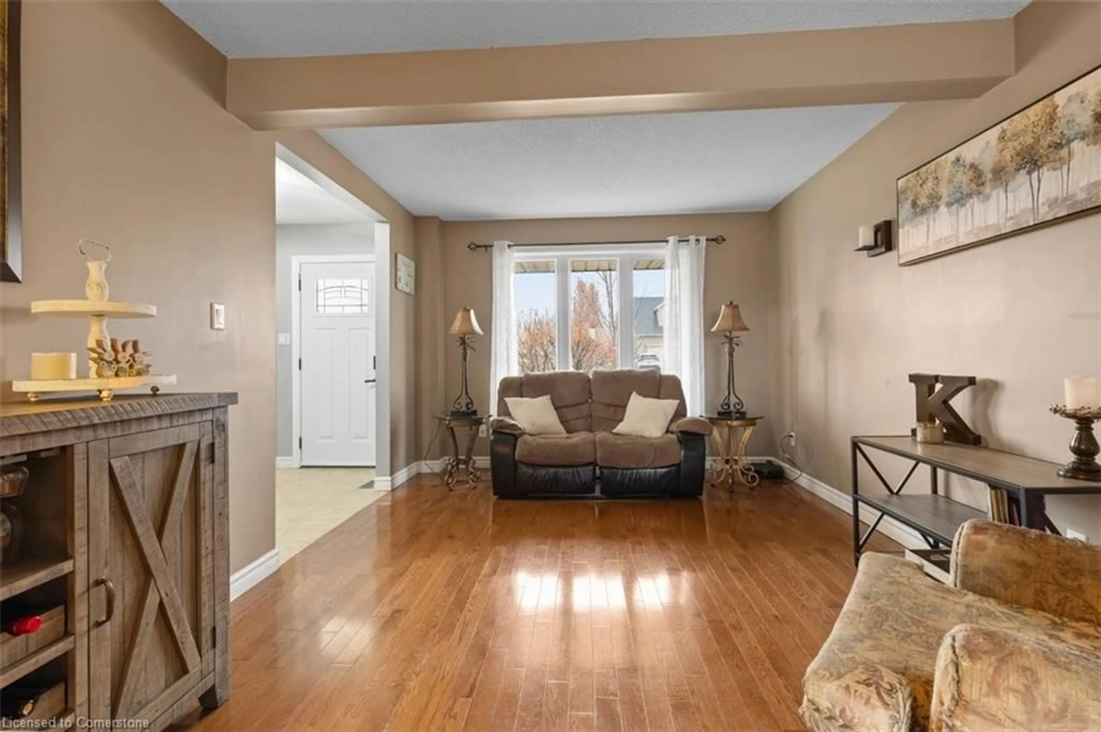 Living room with furniture, wood/laminate floor for 10 Hewitt St, Bright Ontario N0J 1B0