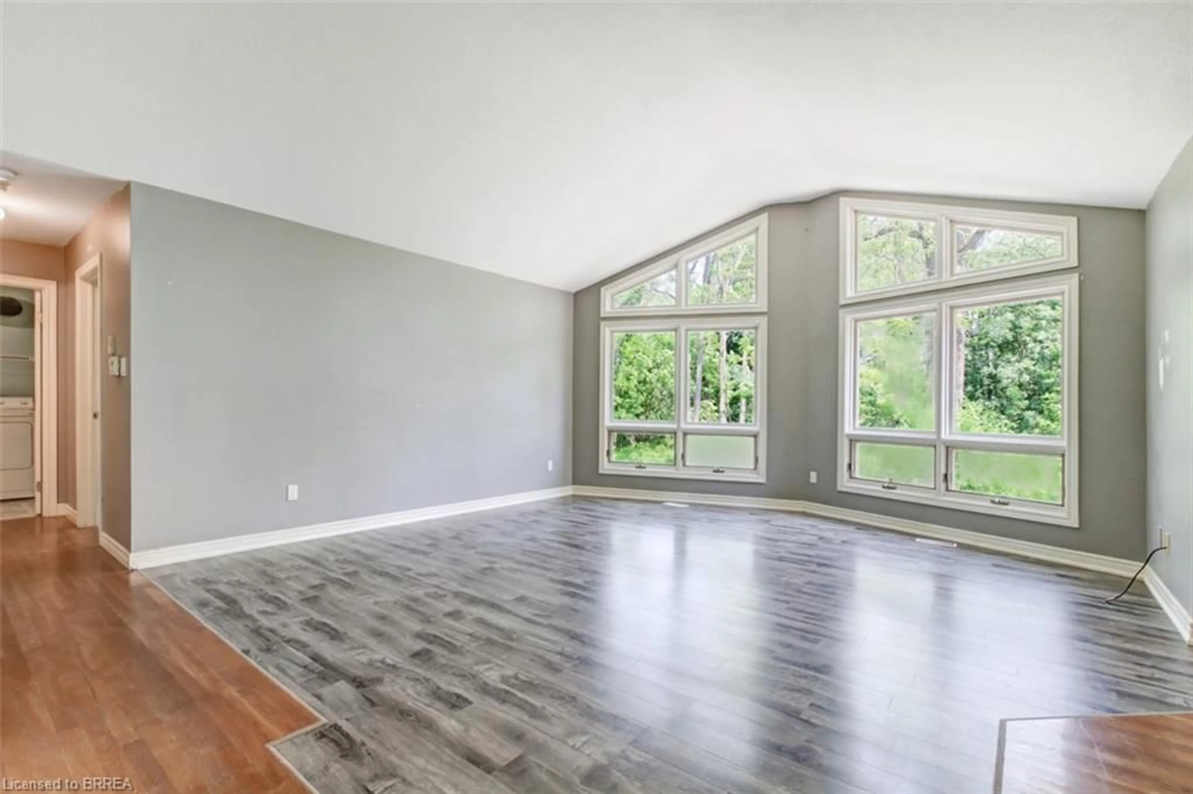 A pic of a room for 80 Race St, Paris Ontario N3L 4C4