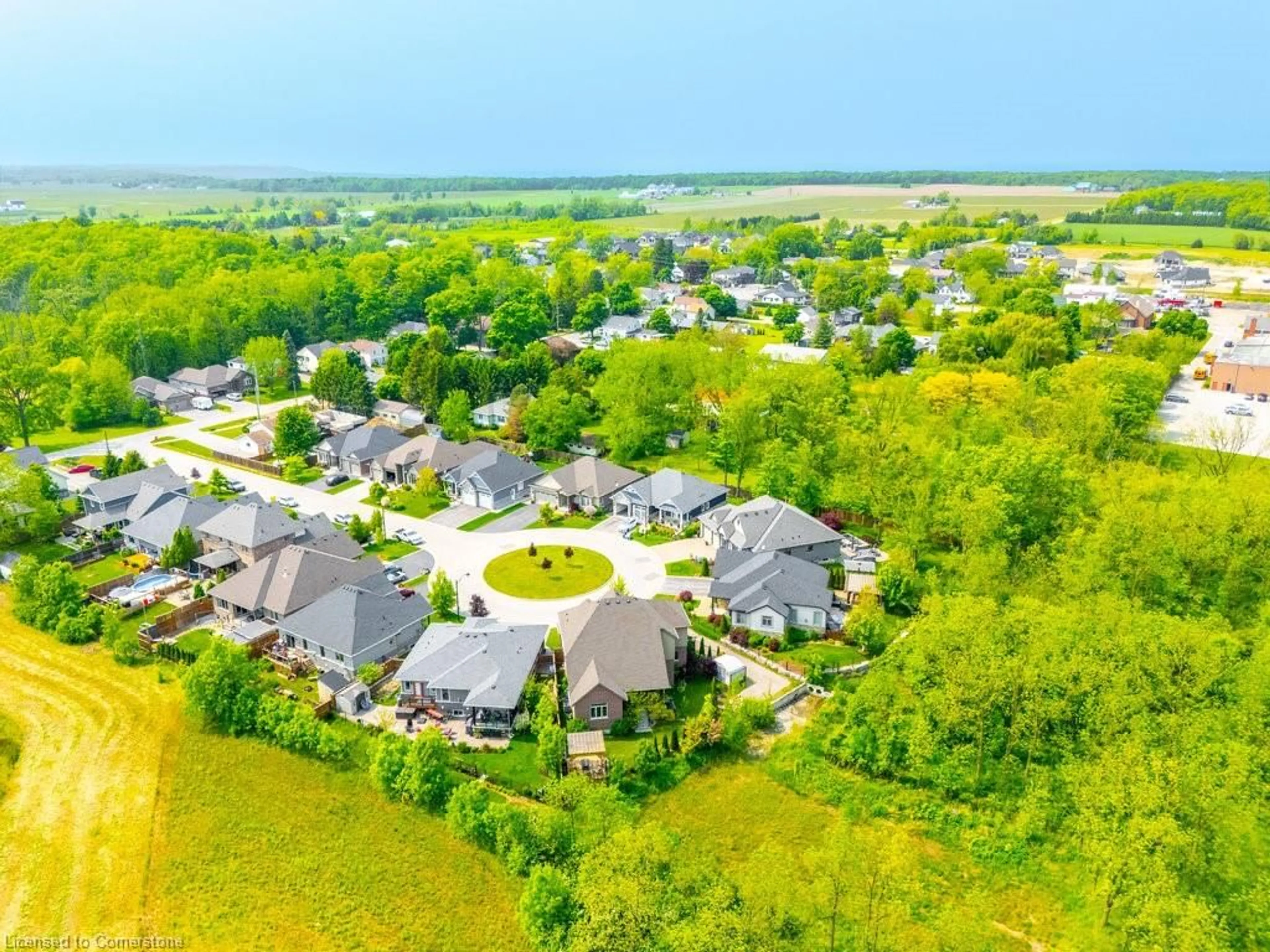 A pic from outside/outdoor area/front of a property/back of a property/a pic from drone, street for 3545 Campden Rd #8, Campden Ontario L0R 1G0