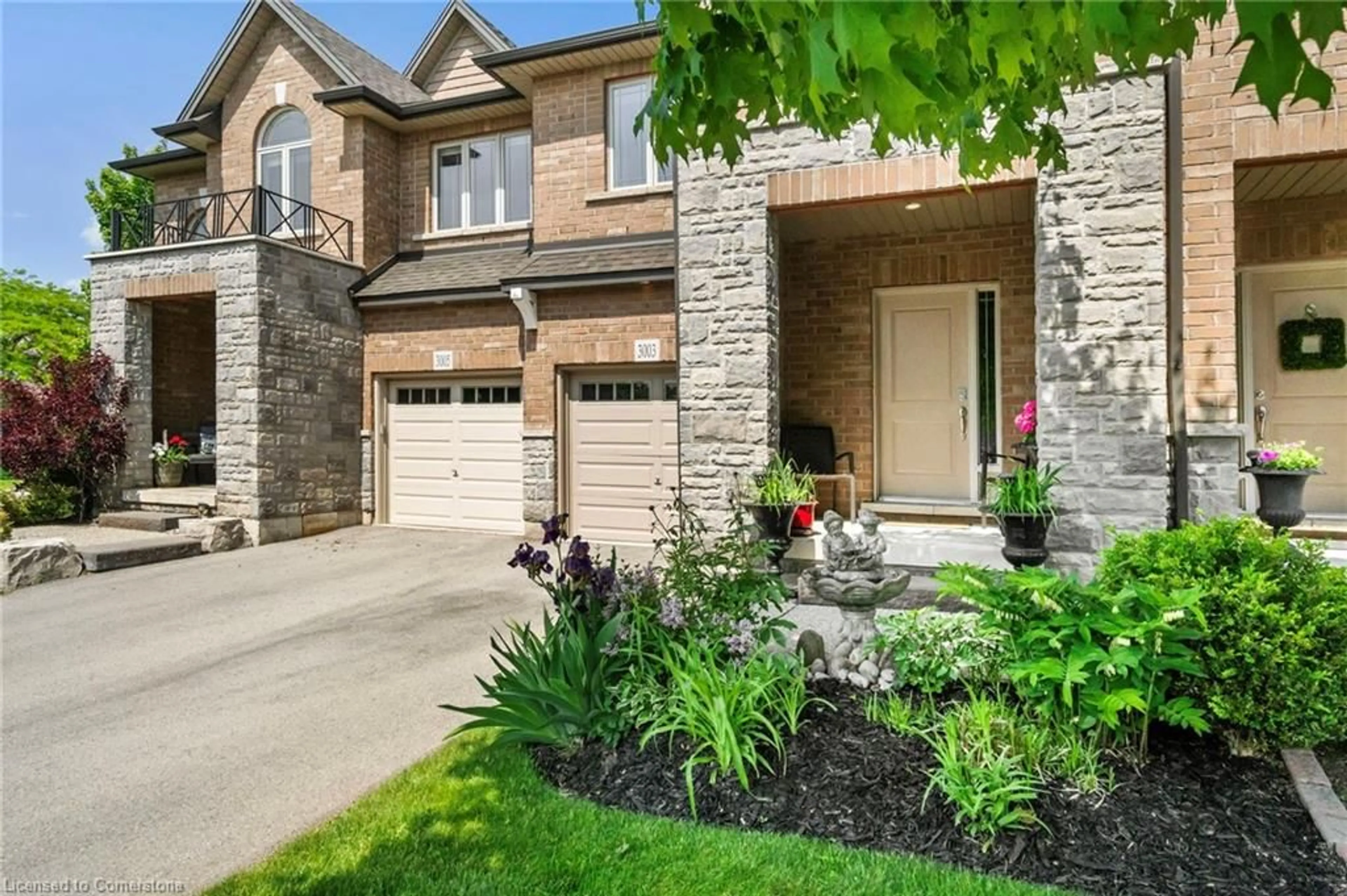 Home with brick exterior material, street for 3003 Glover Lane #22, Burlington Ontario L7M 0W2