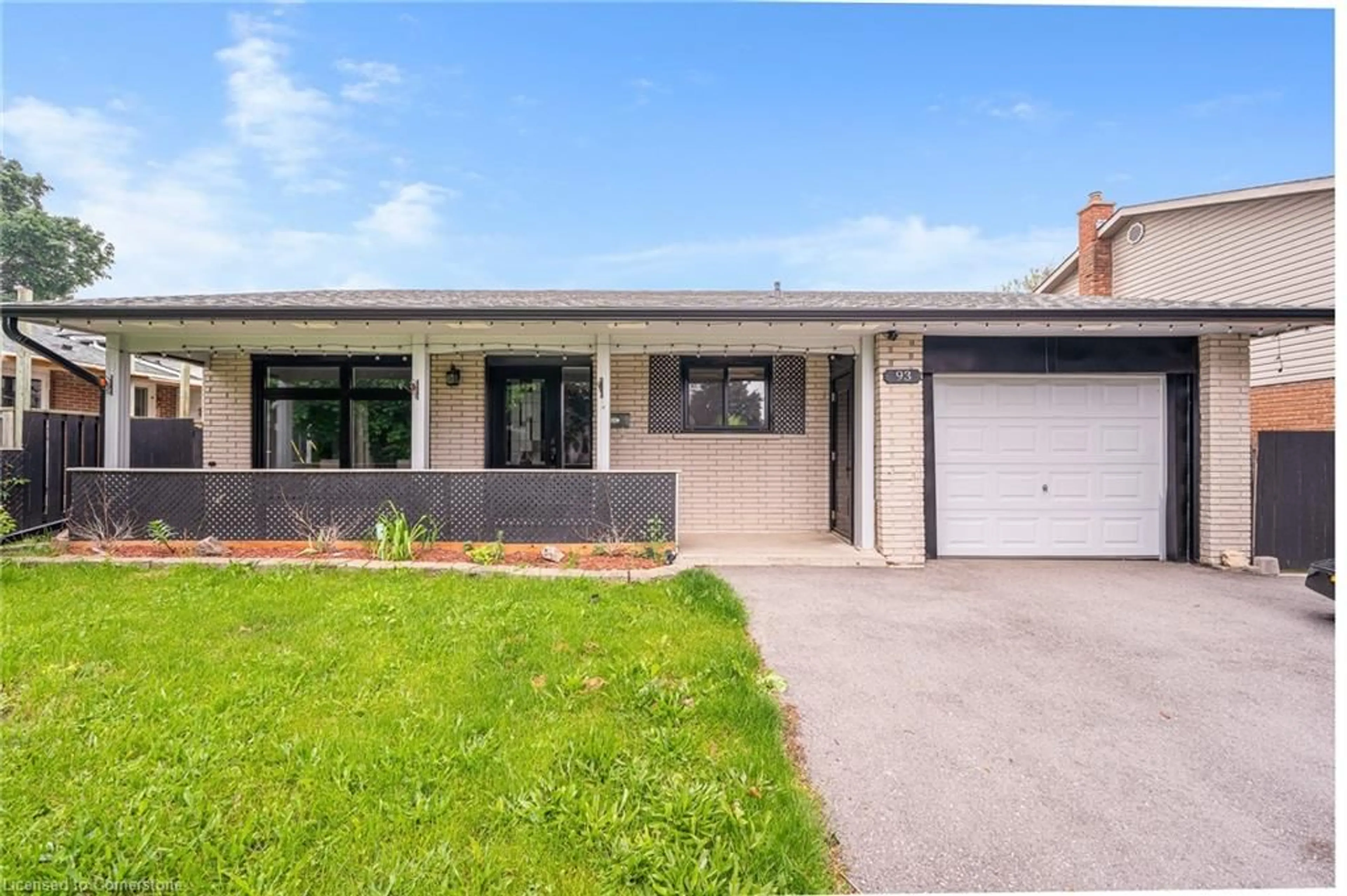 Unknown for 93 Christopher Dr, Cambridge Ontario N1R 4S1