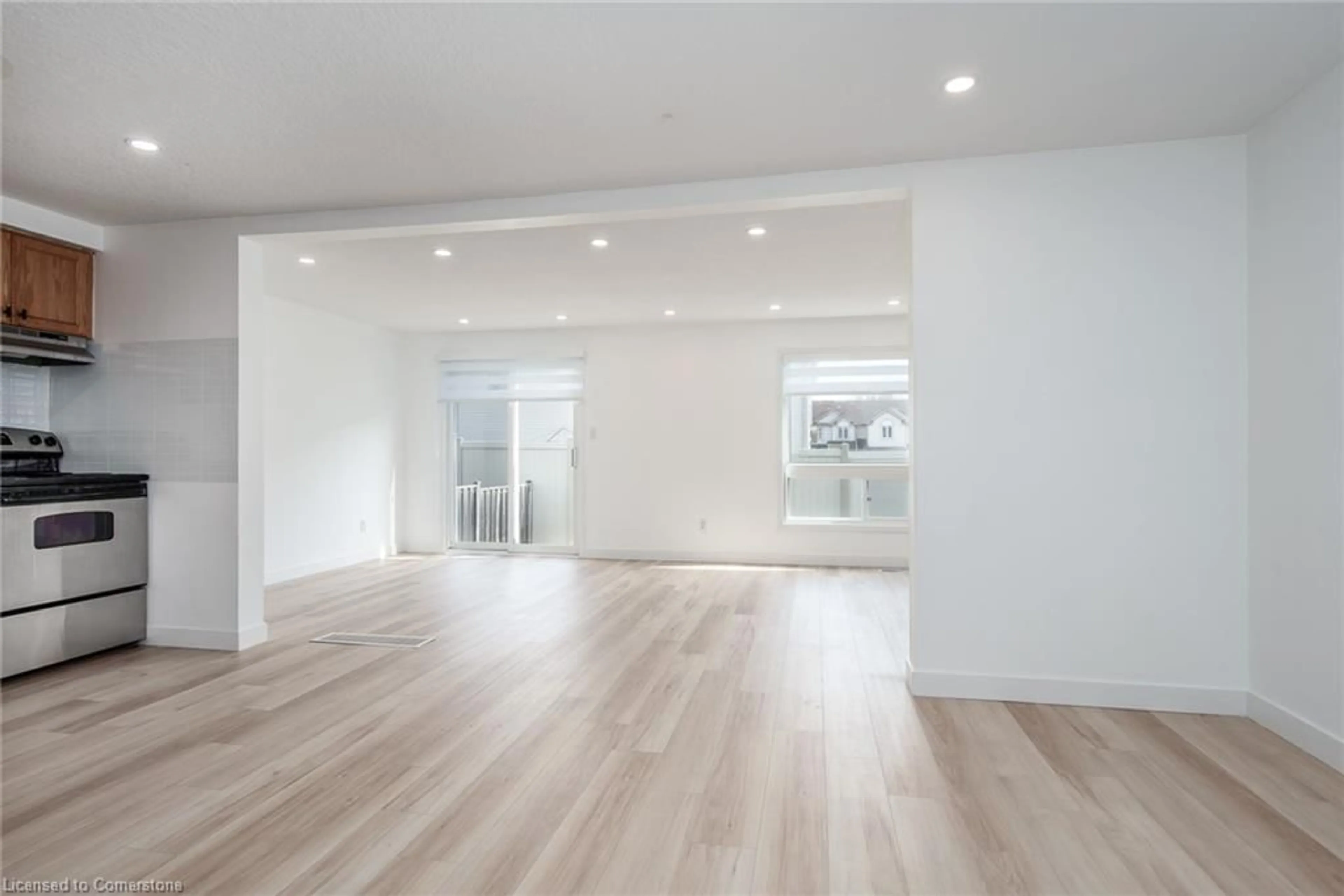 A pic of a room for 23 Dahlia St, Kitchener Ontario N2E 3Y9