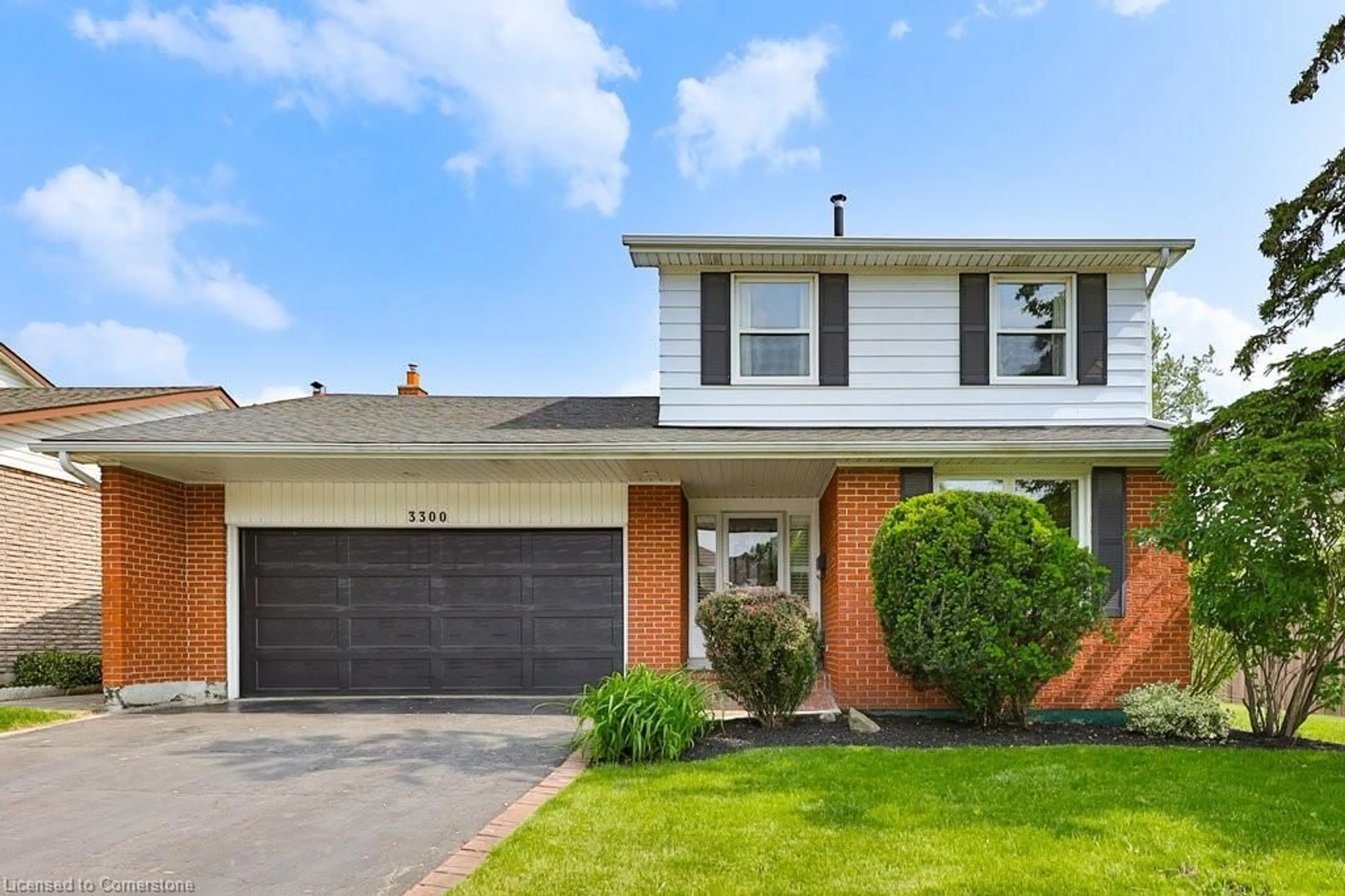 Home with brick exterior material, street for 3300 Palmer Dr, Burlington Ontario L7M 1X3