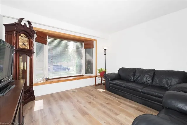 Additional property image - 6 Shadeland Cres