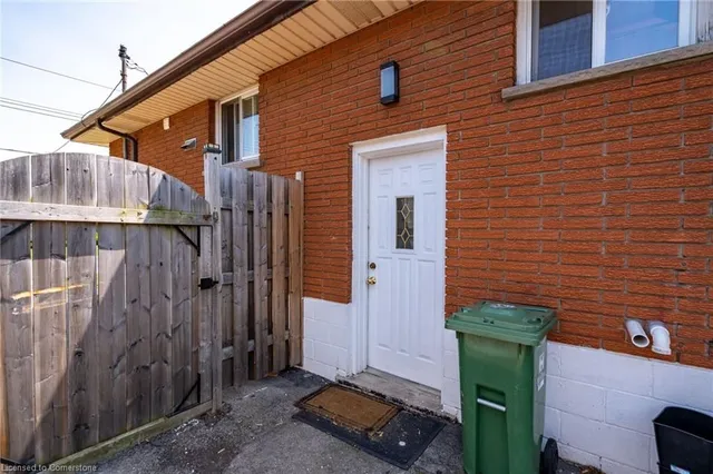 Additional property image - 112 Greeningdon Dr