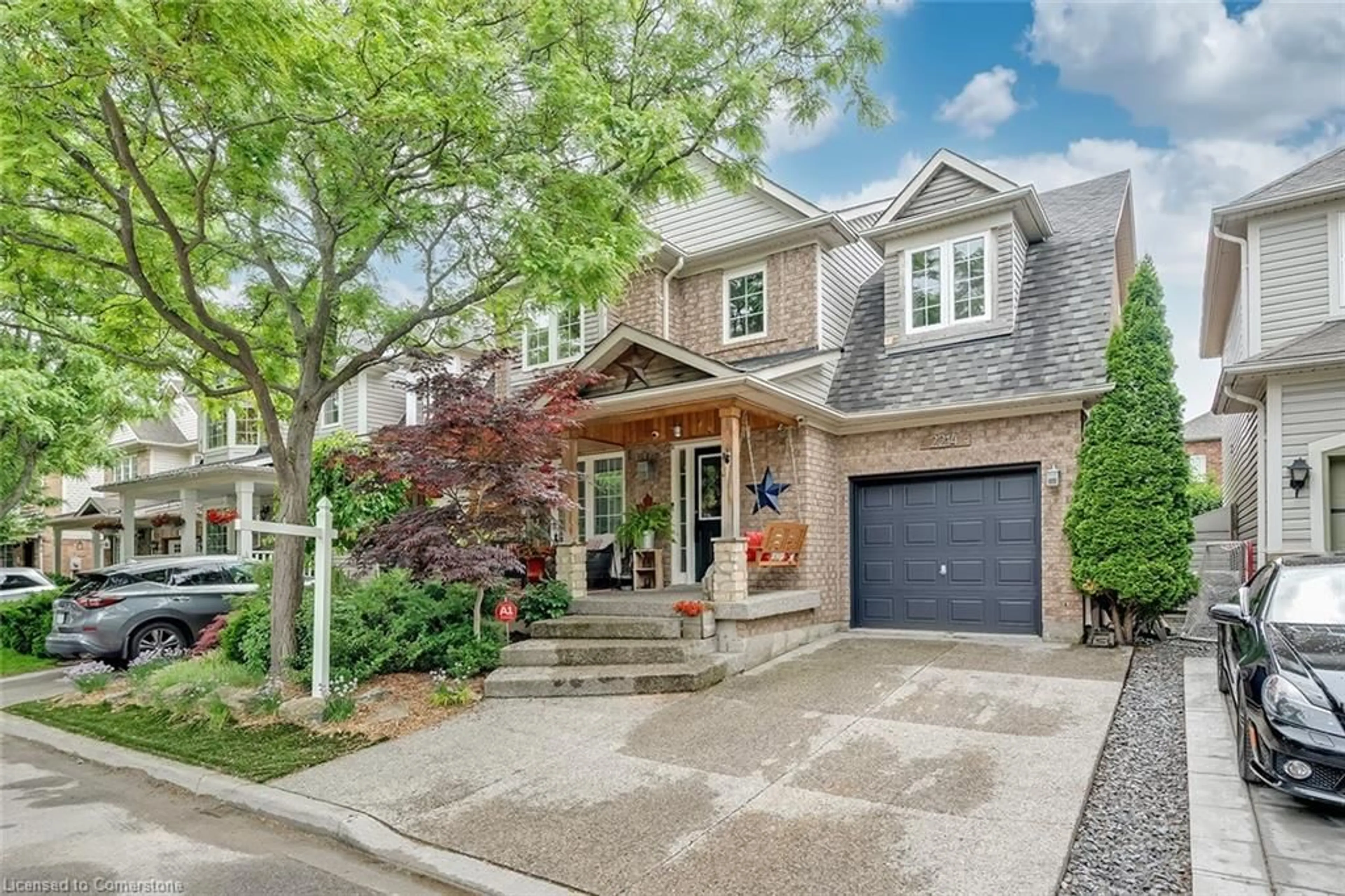 Home with brick exterior material, street for 2214 Kenneth Cres, Burlington Ontario L7L 6V7