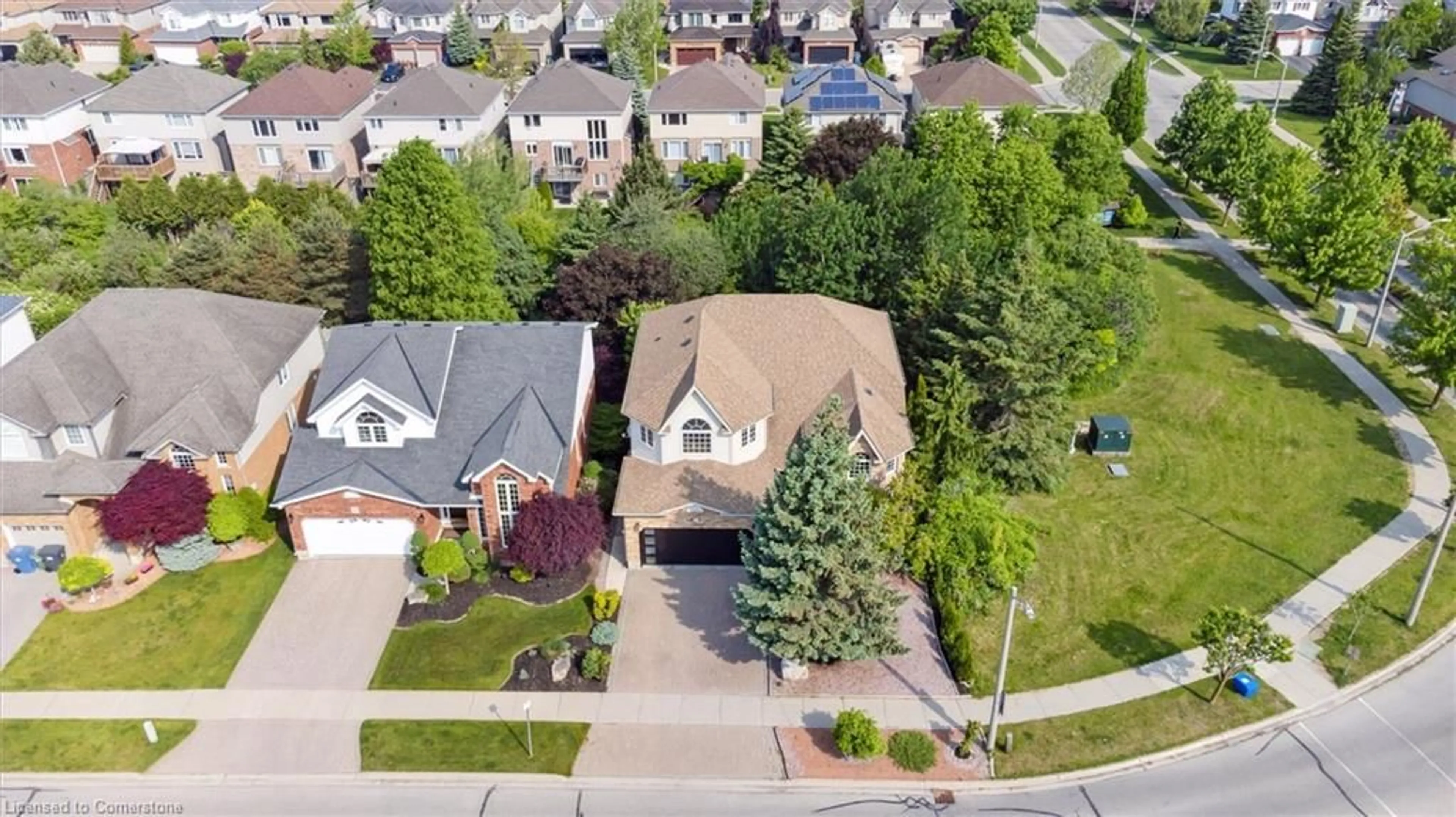 A pic from outside/outdoor area/front of a property/back of a property/a pic from drone, street for 214 Summerfield Dr, Guelph Ontario N1L 1L3