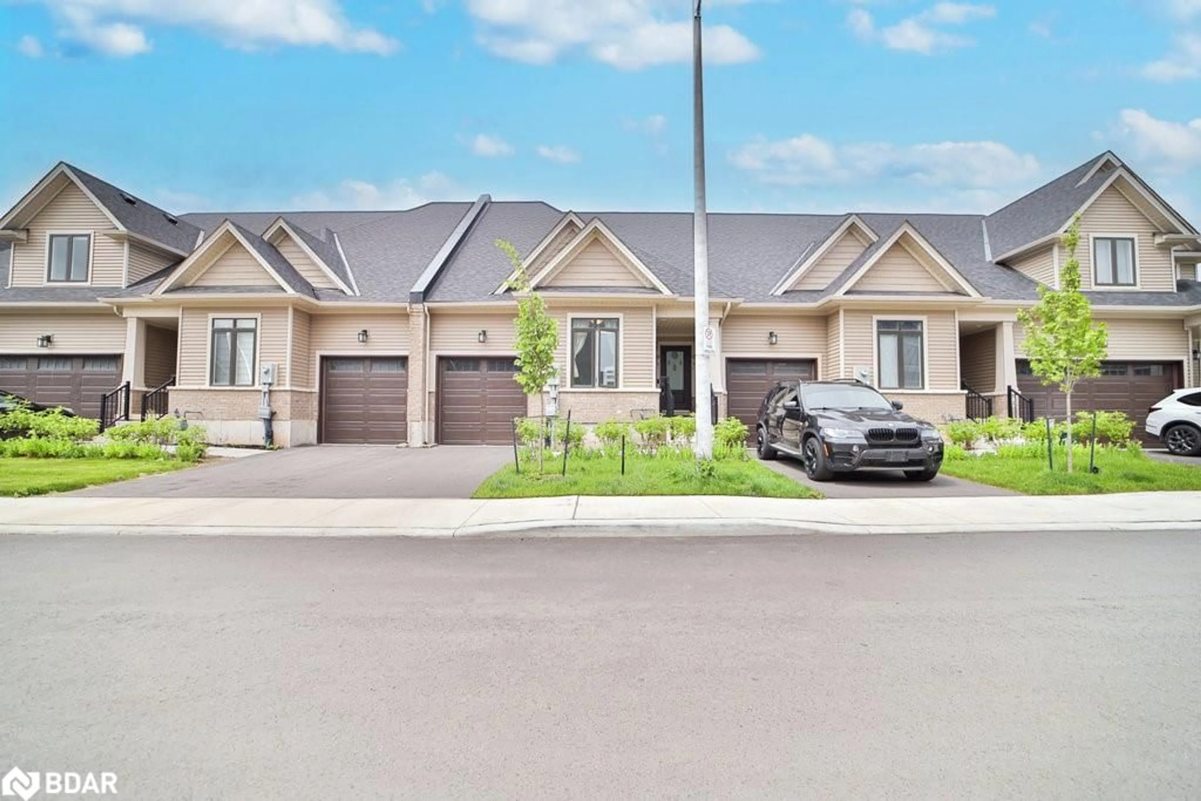 Home with brick exterior material, street for 4311 Mann St #53, Niagara Falls Ontario L2G 3K2